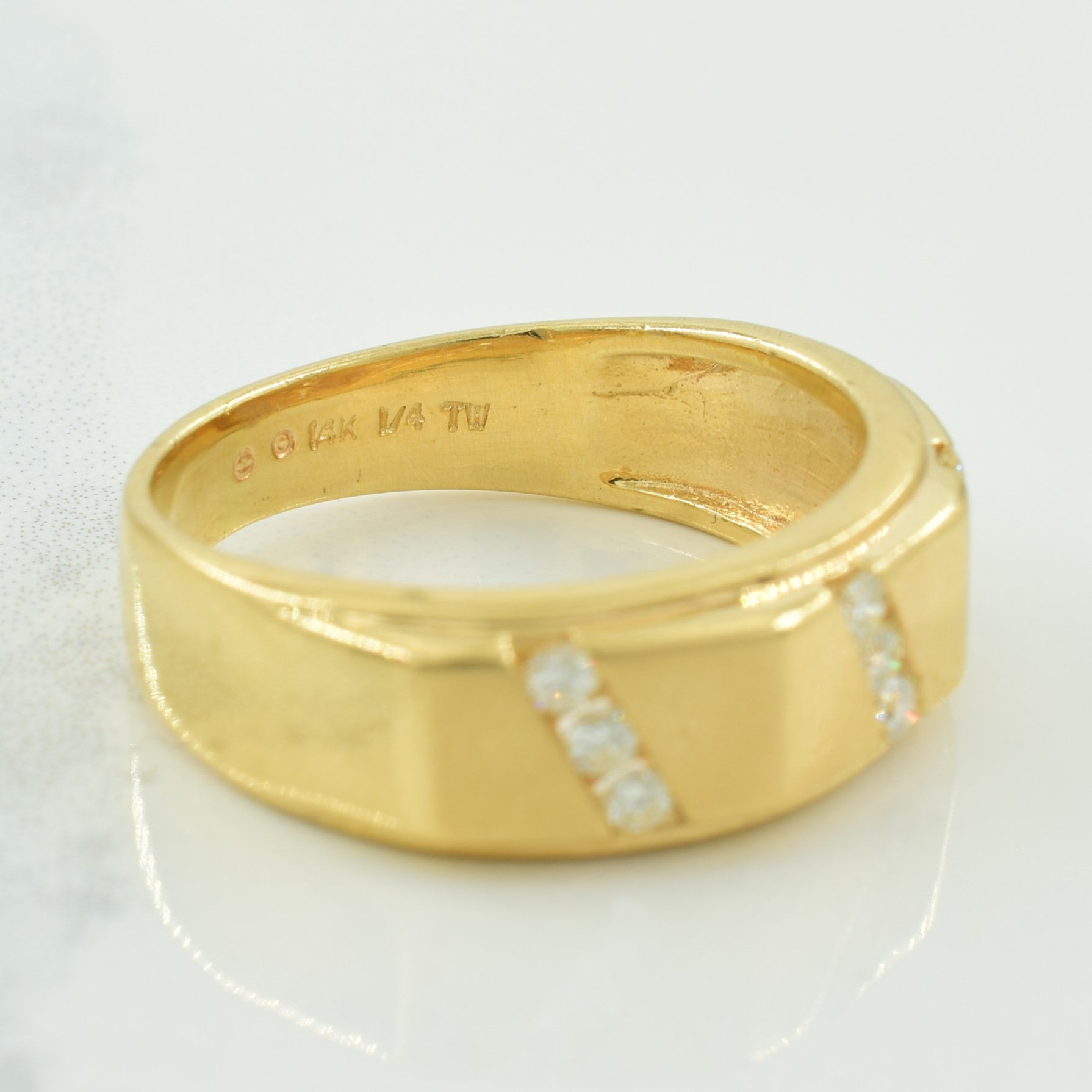 Channel Set Diamond Ring | 0.25ctw | SZ 8.75 |