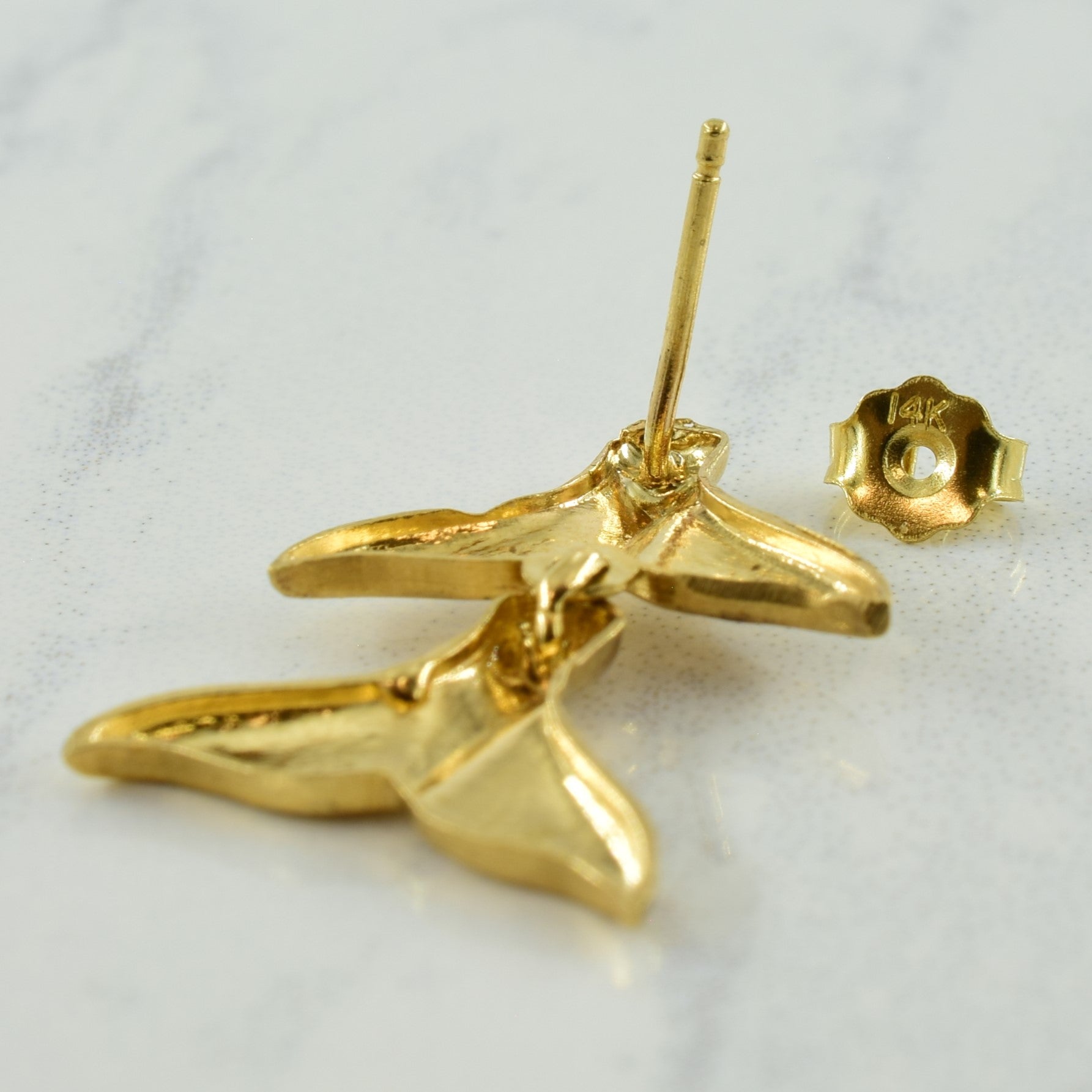14k Yellow Gold Whale Tale Stud Earrings