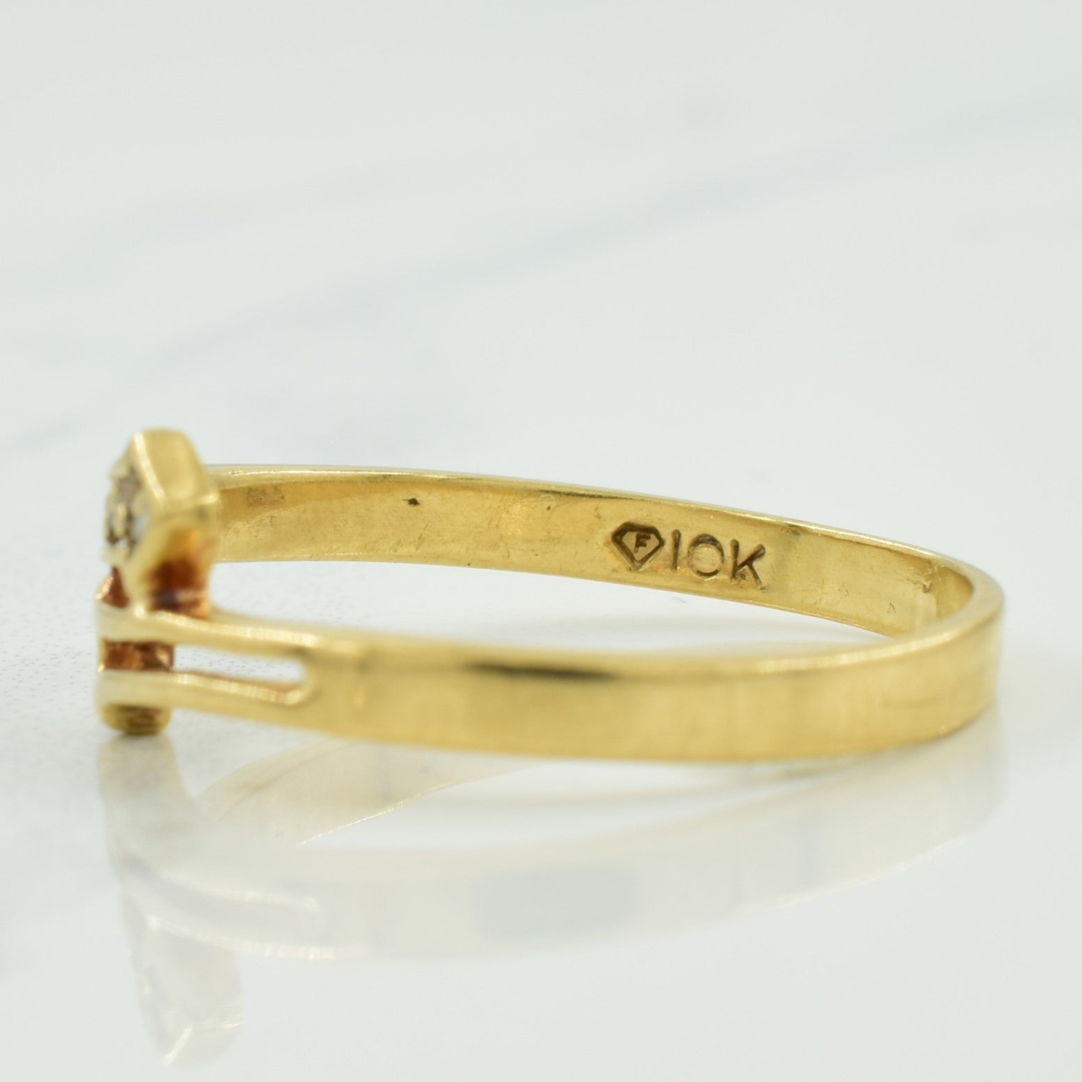 Diamond Bypass Arrow Ring | 0.03ctw | SZ 6.5 |