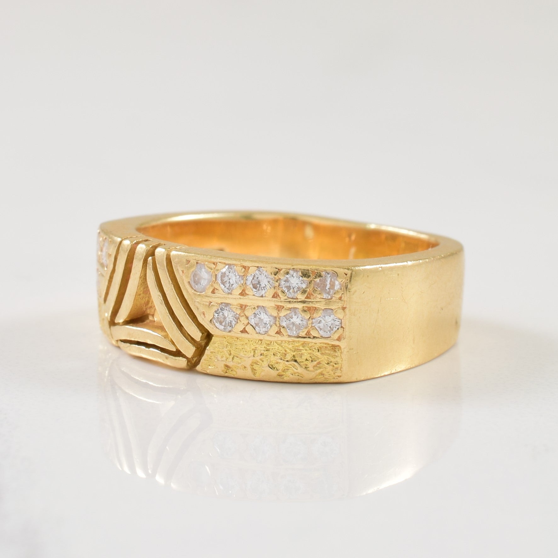 Pave Set Diamond Ring | 0.24ctw | SZ 5 |