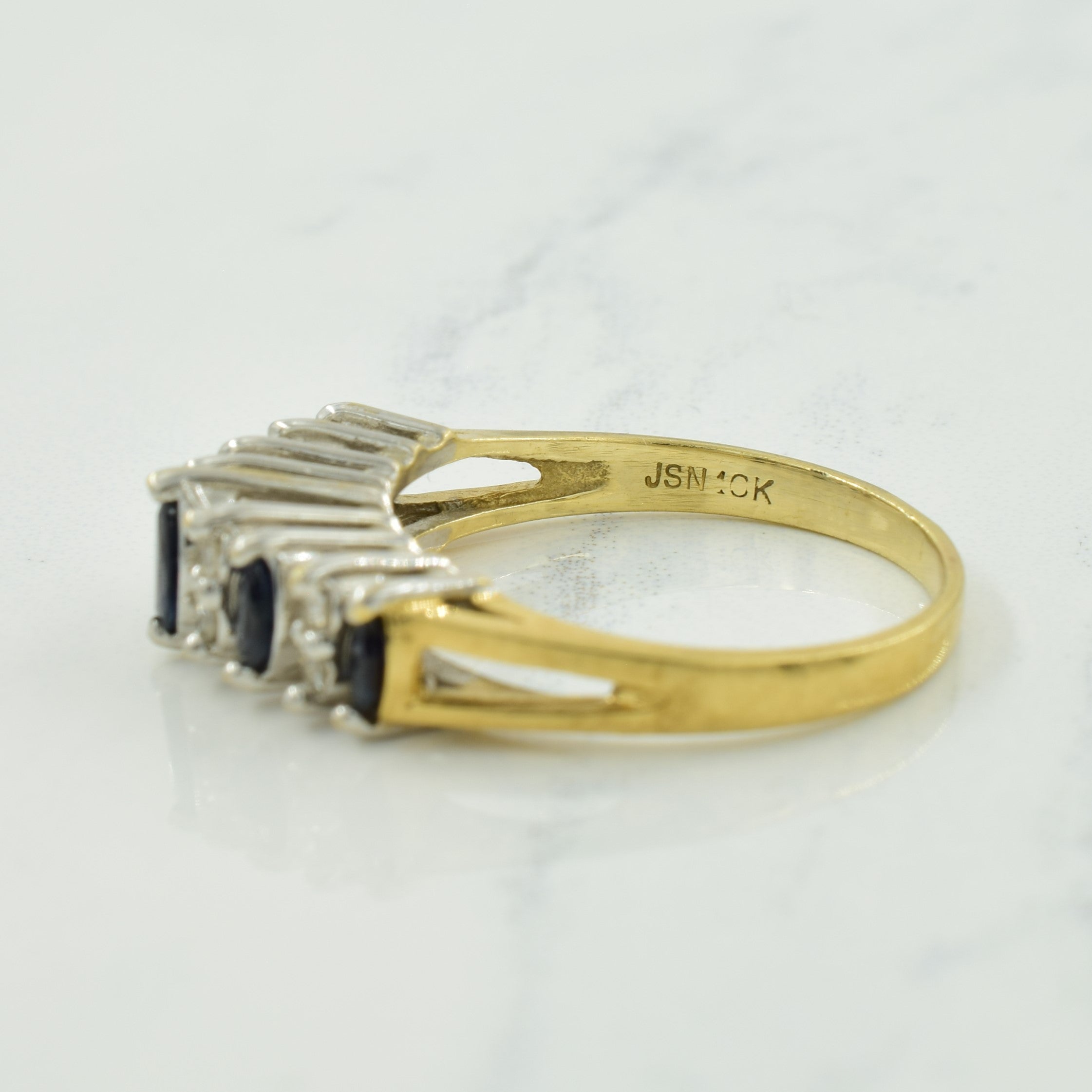 Sapphire & Diamond Ring | 0.28ctw, 0.16ctw | SZ 7 |
