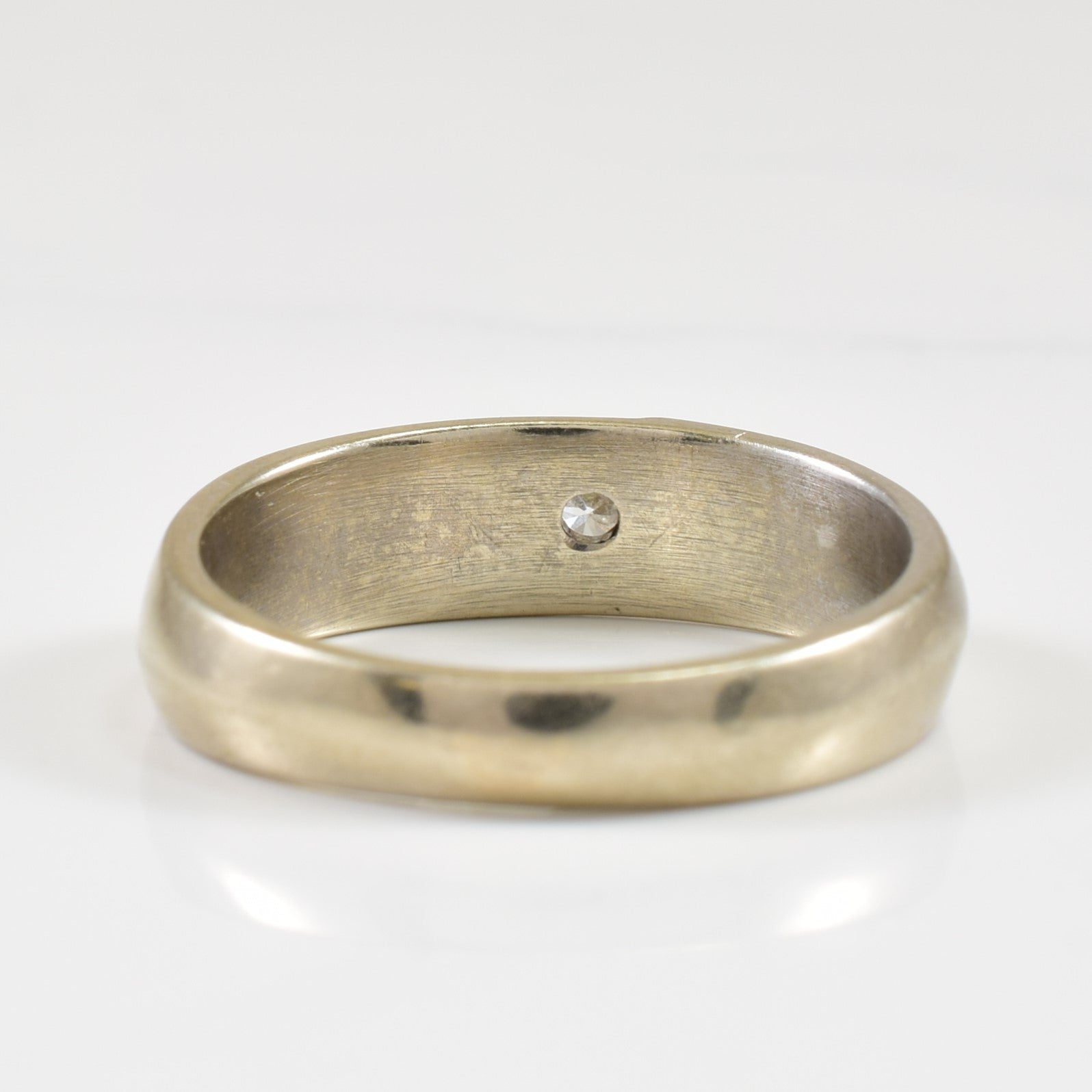 Solitaire Diamond Band | 0.06ct | SZ 8 |