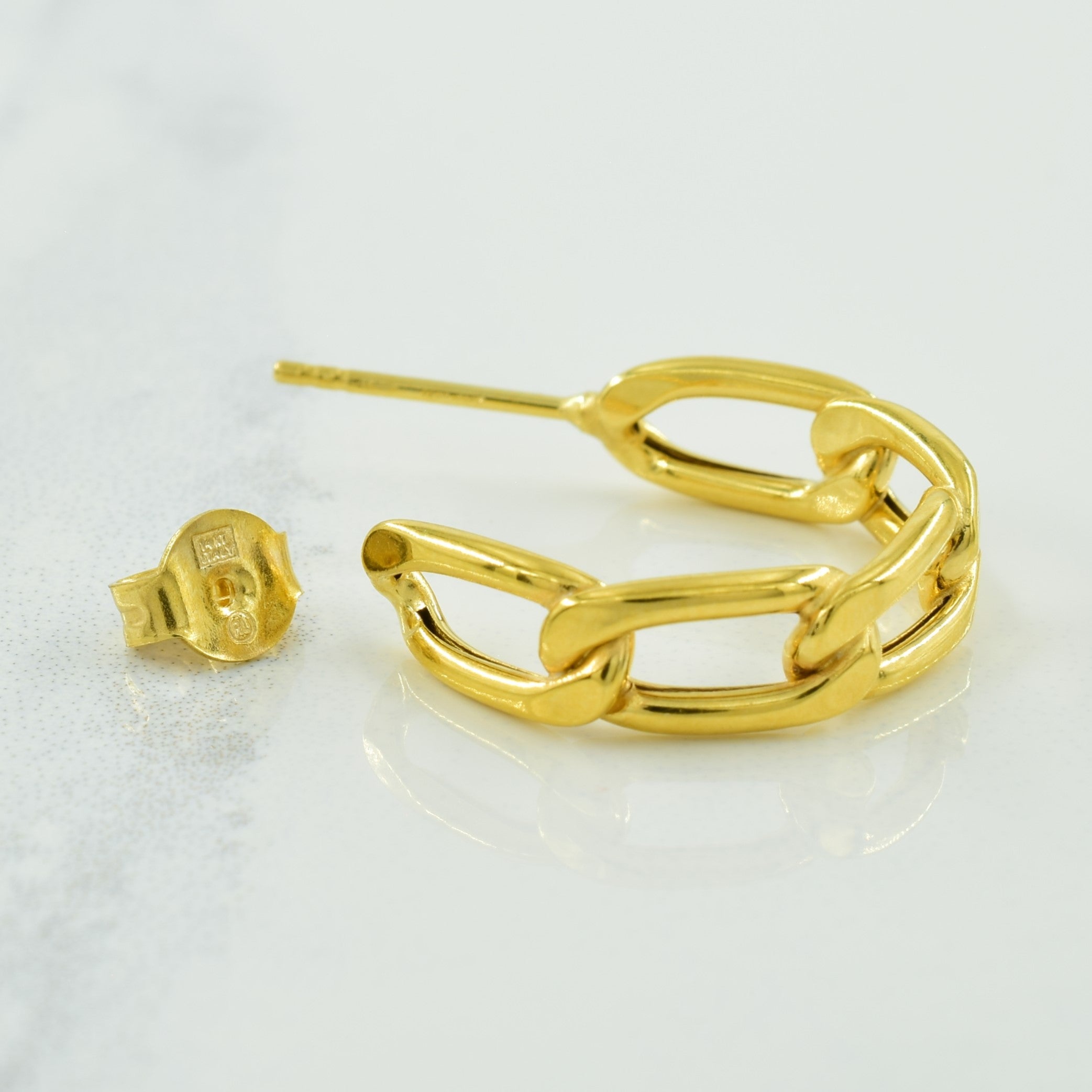 14k Yellow Gold Stud Back Earrings |