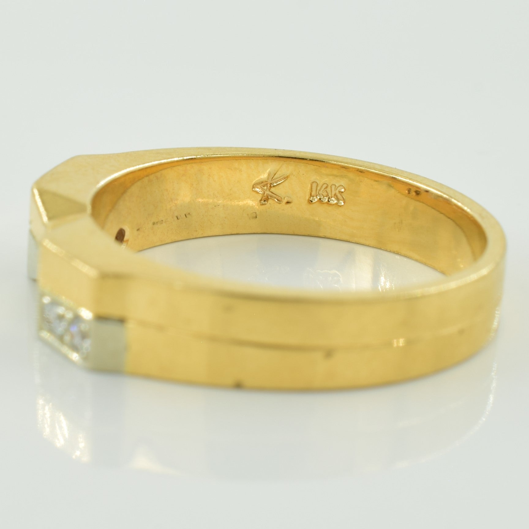 Two Tone Diamond Ring | 0.04ctw | SZ 6.5 |