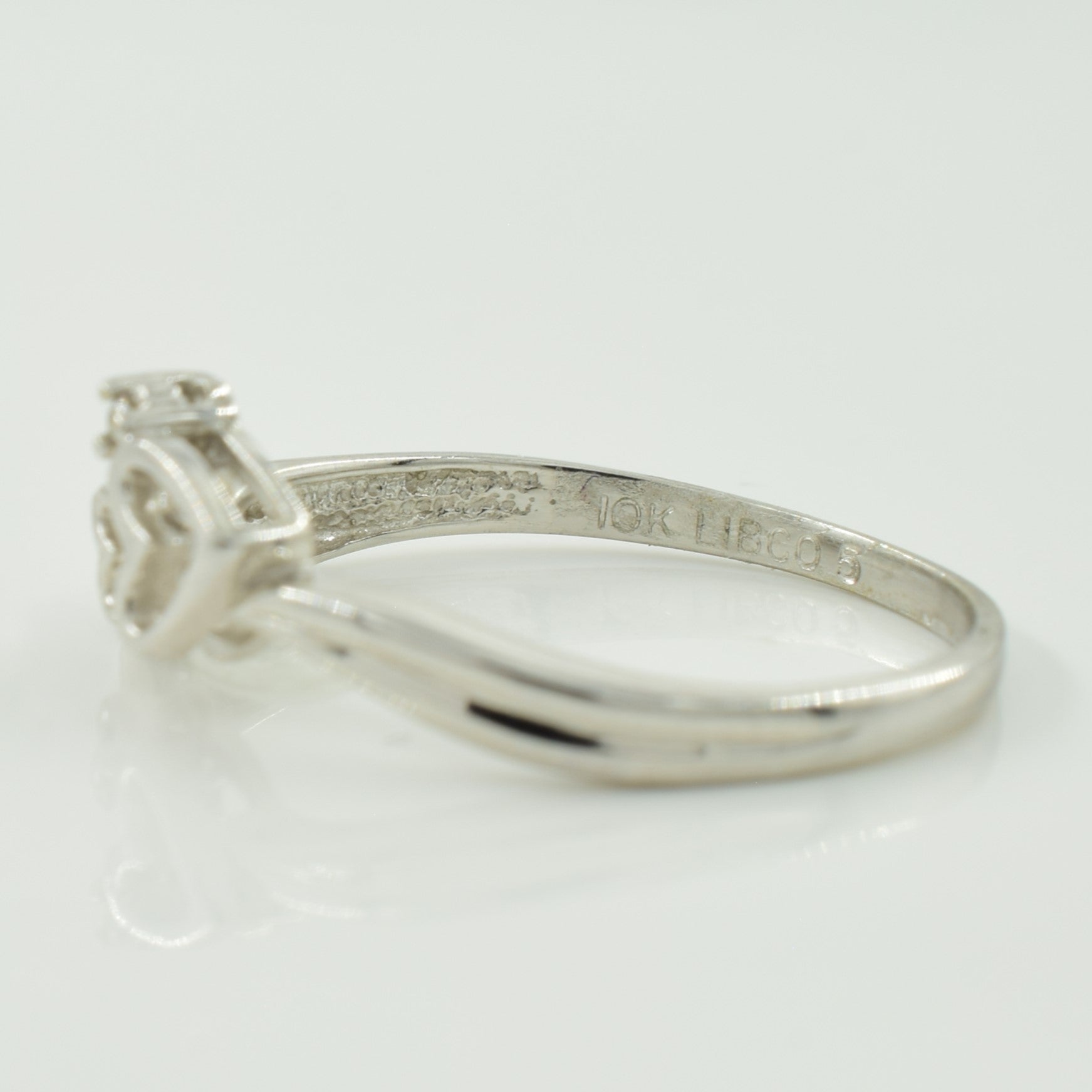 Diamond Heart Ring | 0.005ct | SZ 5.25 |