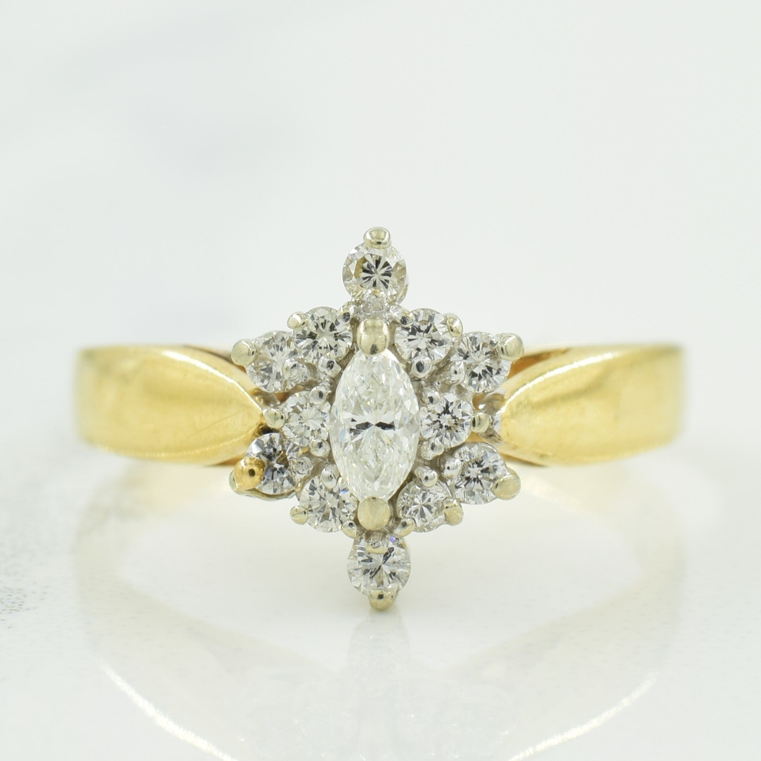 Cluster Set Diamond Tapered Ring | 0.26ctw | SZ 3.75 |