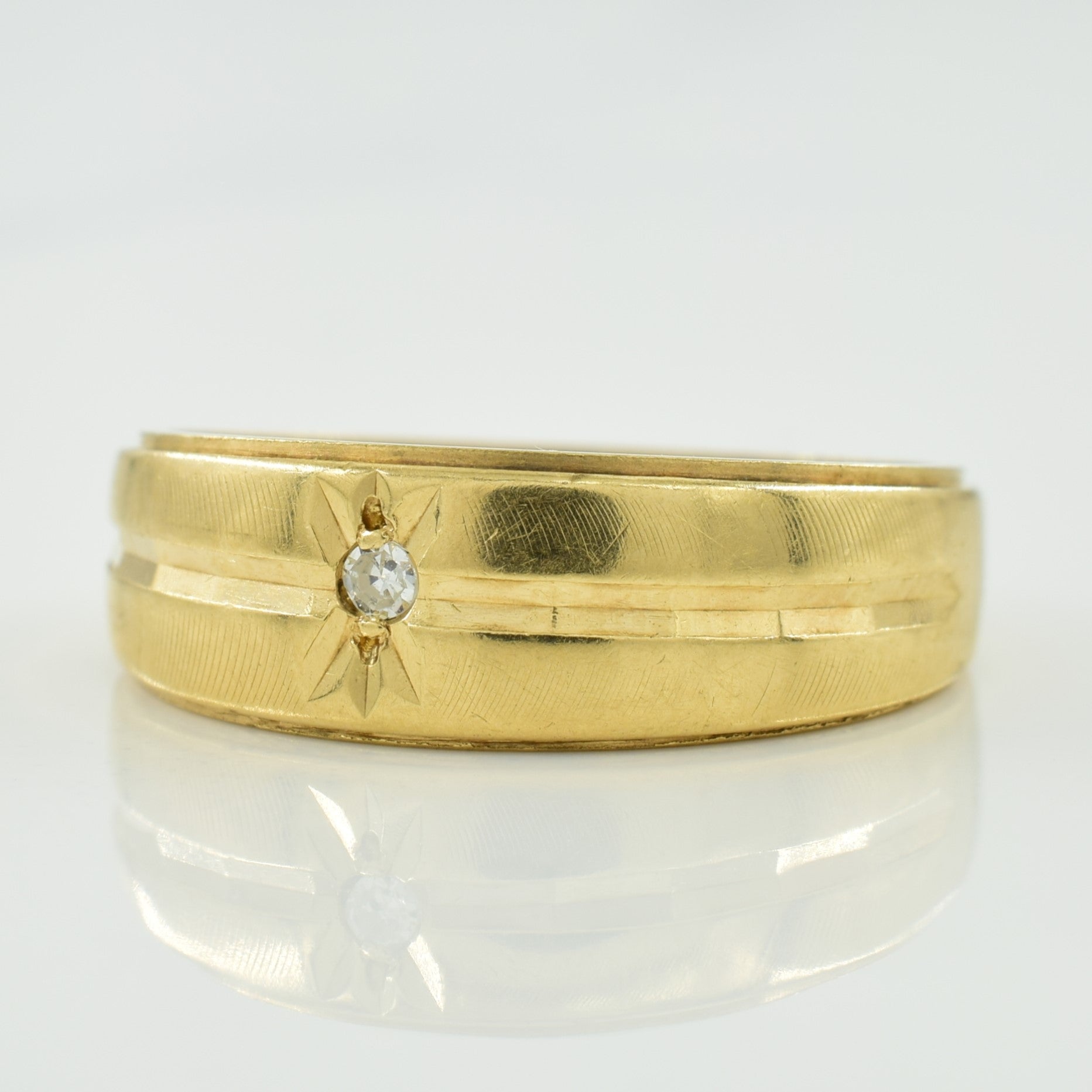 Diamond Ring | 0.02ct | SZ 6.75 |