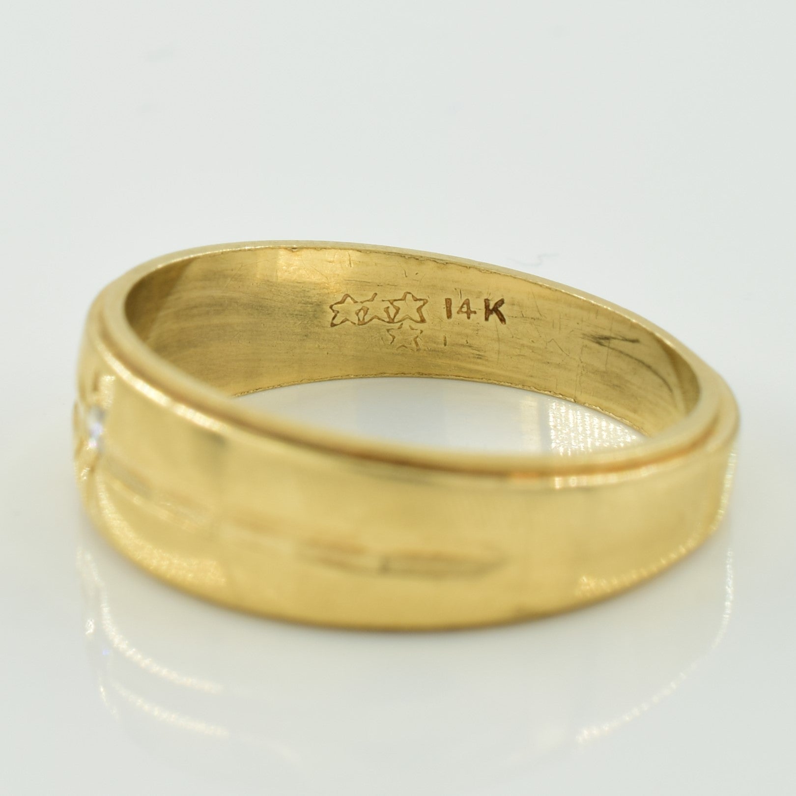 Diamond Ring | 0.02ct | SZ 6.75 |