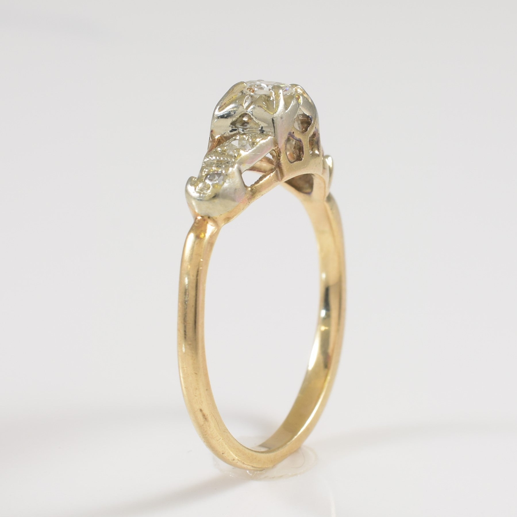 Diamond Bypass Ring | 0.14ctw | SZ 4.75 |
