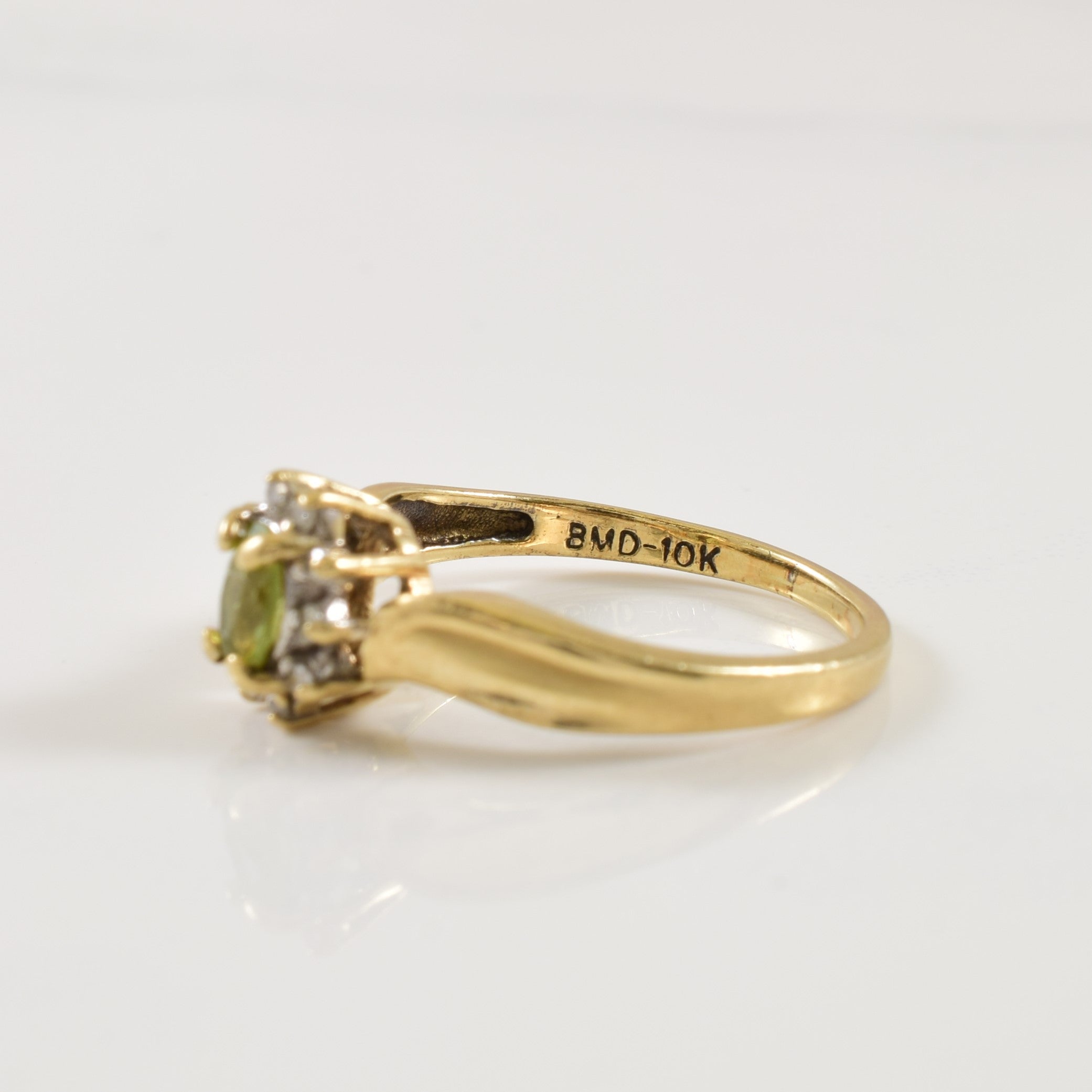 Peridot & Diamond Halo Ring | 0.25ct, 0.08ctw | SZ 4.5 |