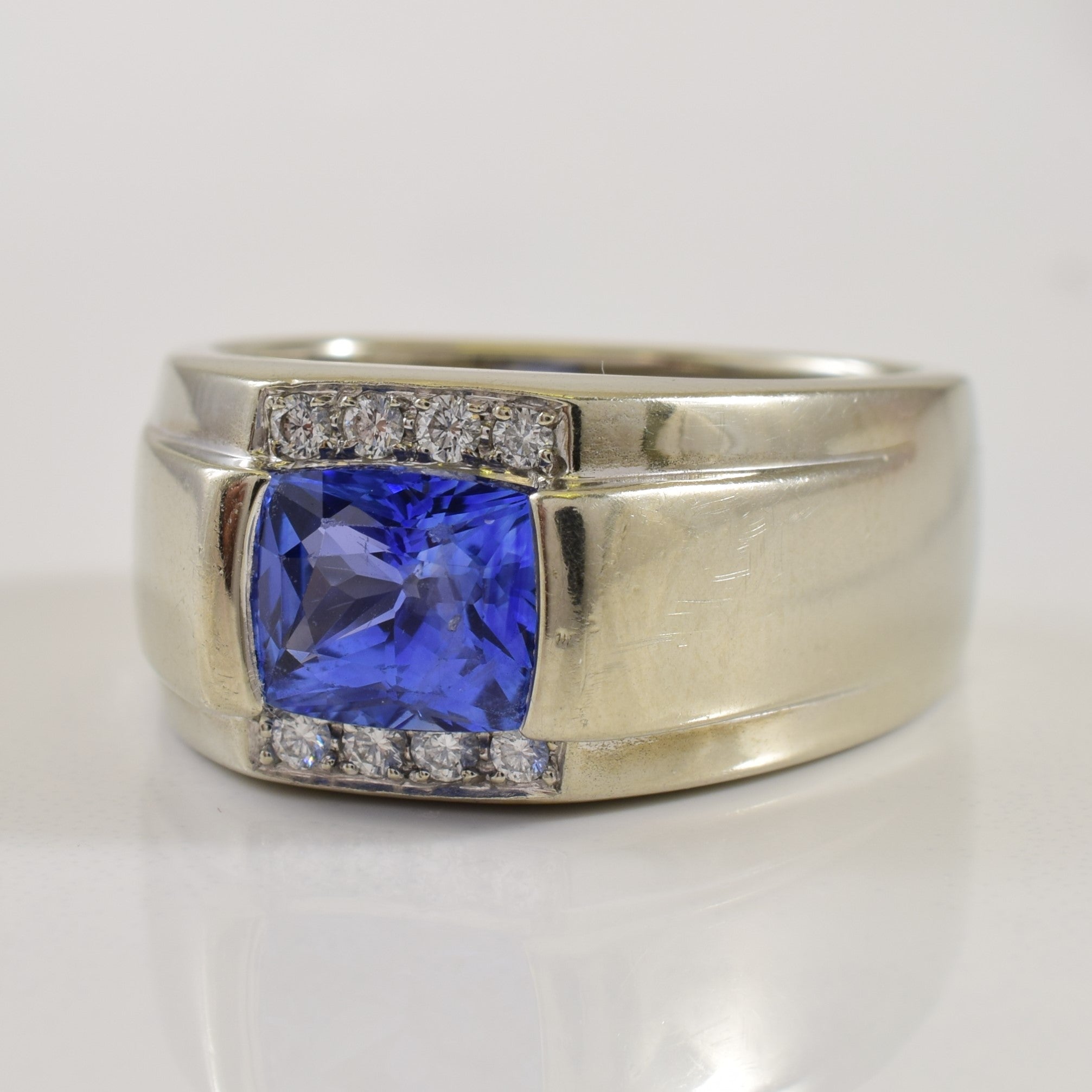 Sapphire & Diamond Cocktail Ring | 2.88ct, 0.16ctw | SZ 8.25 |