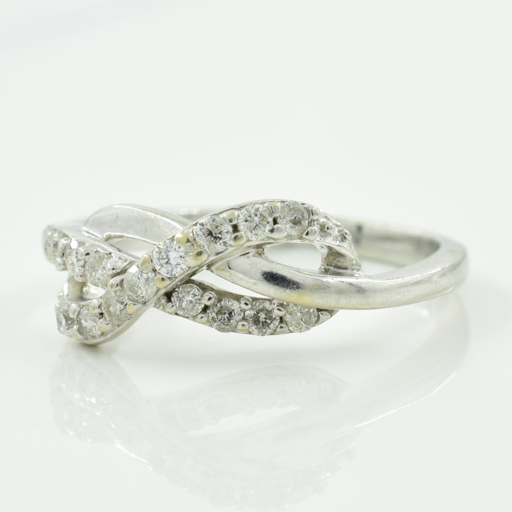 Diamond Criss Cross Ring | 0.18ctw | SZ 4.25 |