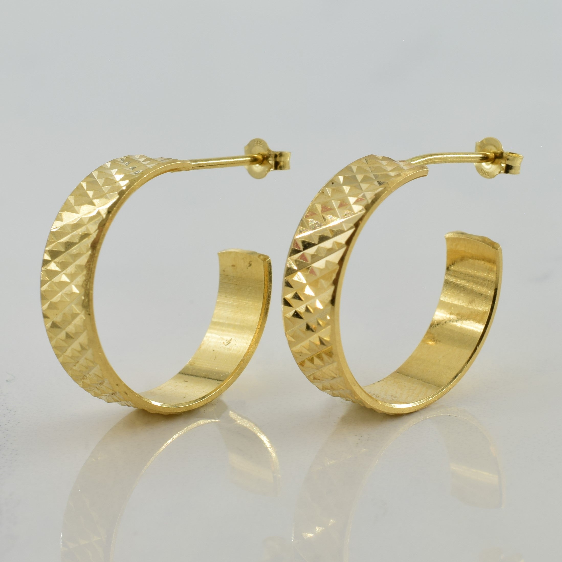 14k Yellow Gold Hoop Earrings