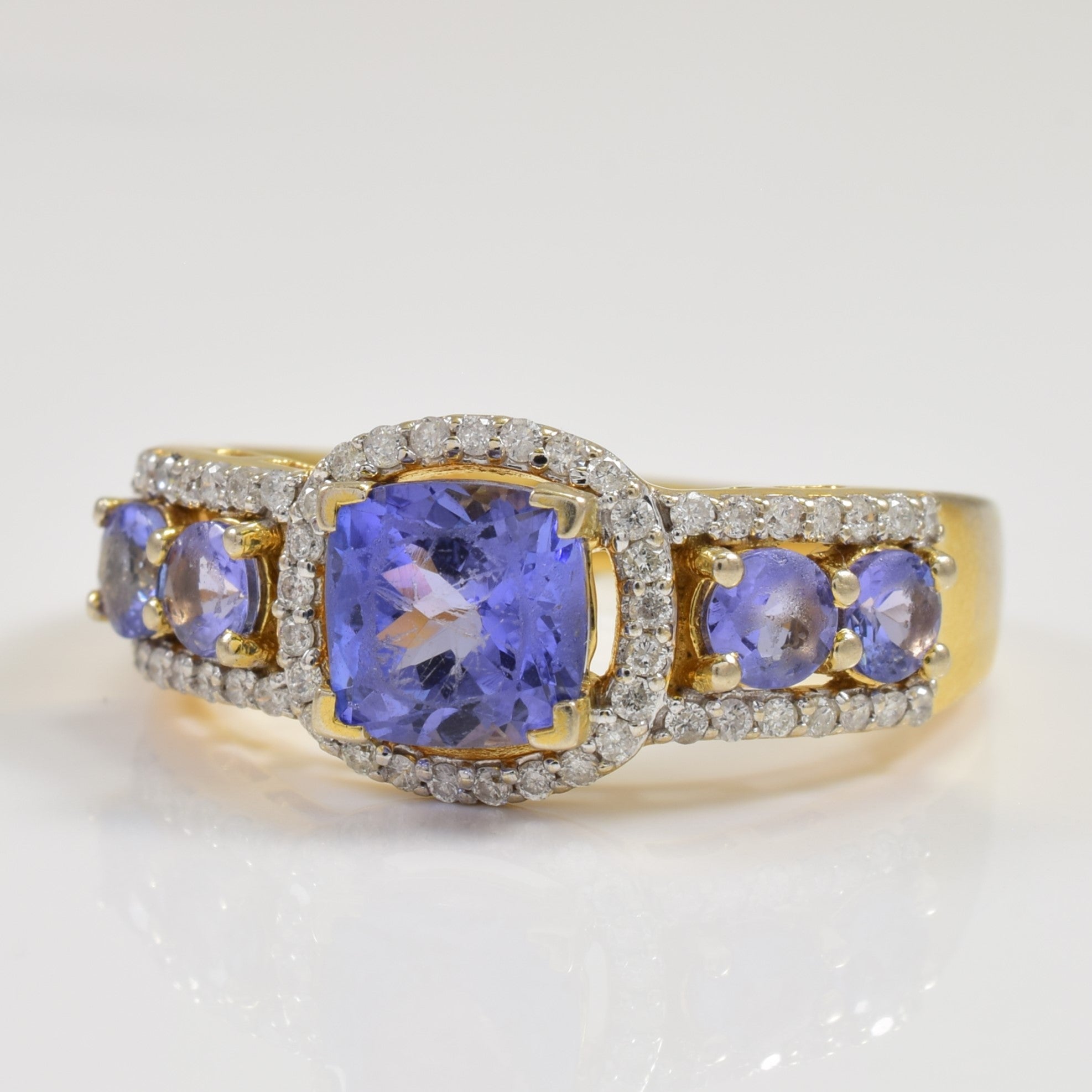 Tanzanite & Diamond Ring | 1.80ctw | SZ 9 |