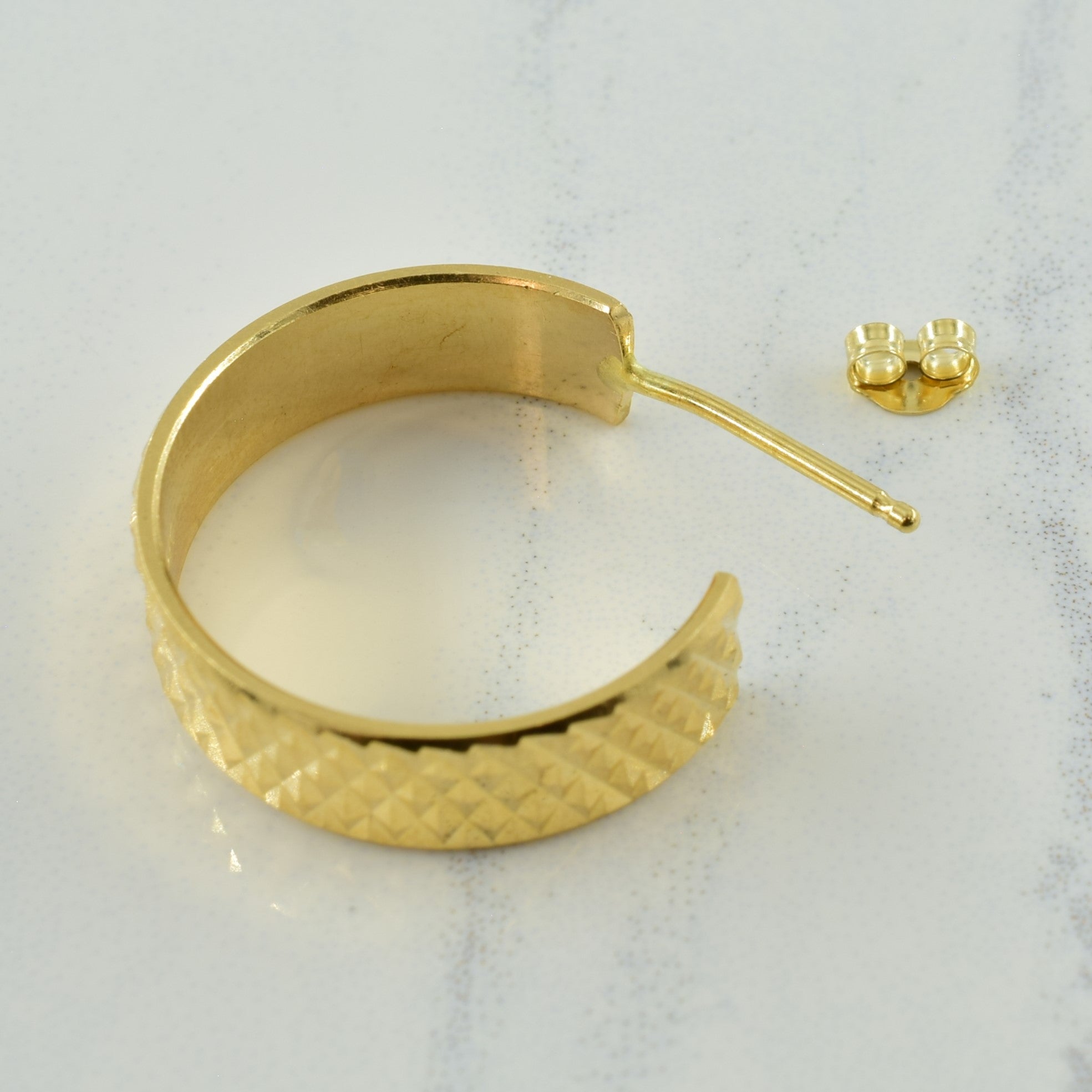 14k Yellow Gold Hoop Earrings