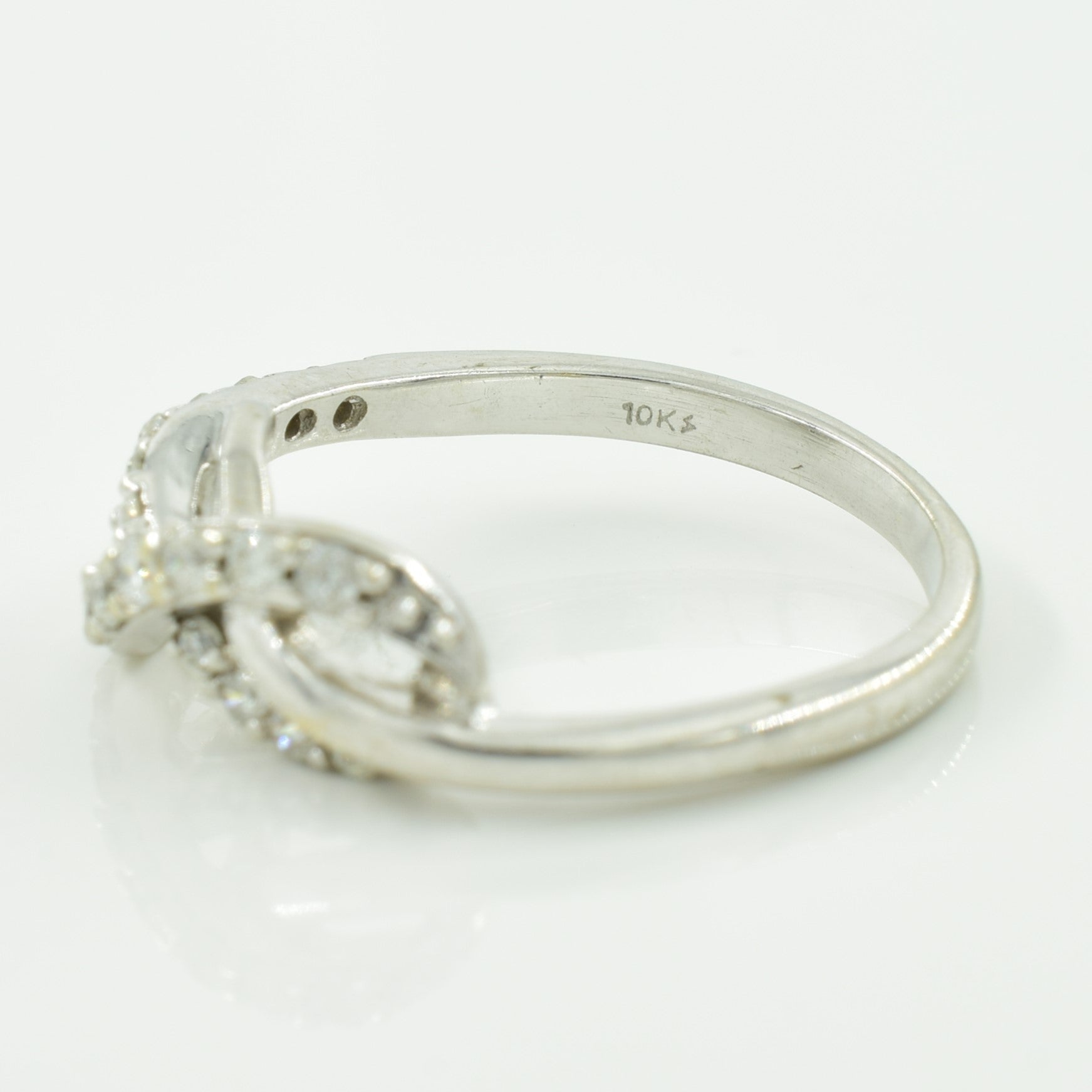 Diamond Criss Cross Ring | 0.18ctw | SZ 4.25 |