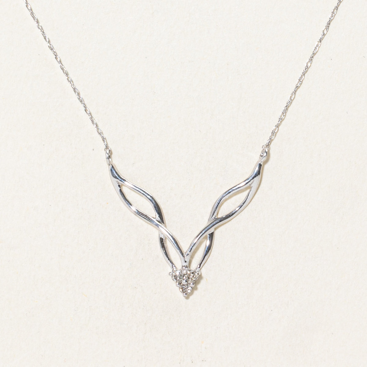 14k Diamond V Twist Pendant Necklace | 20"