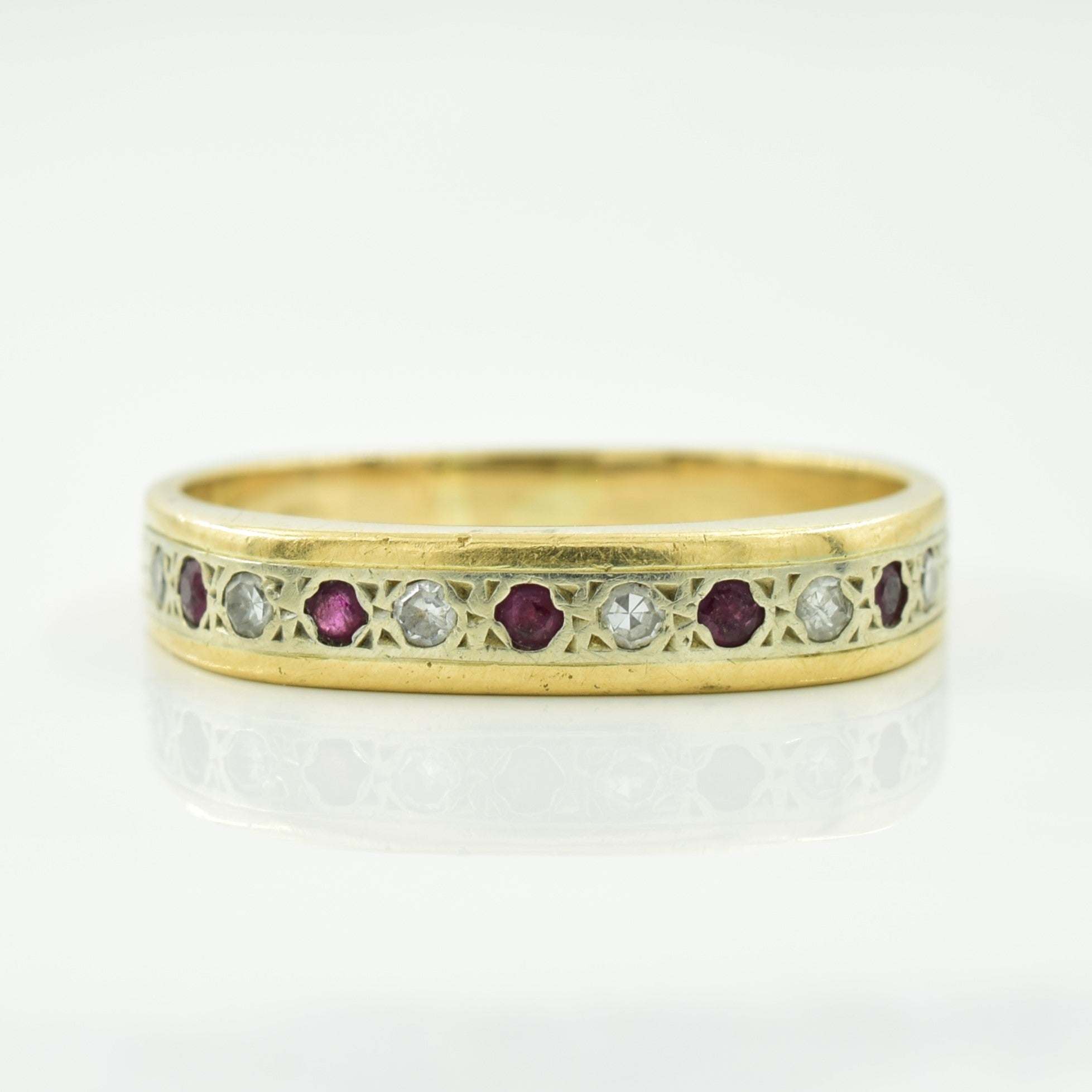 Ruby & Diamond Ring | 0.12ctw, 0.09ctw | SZ 7.25 |