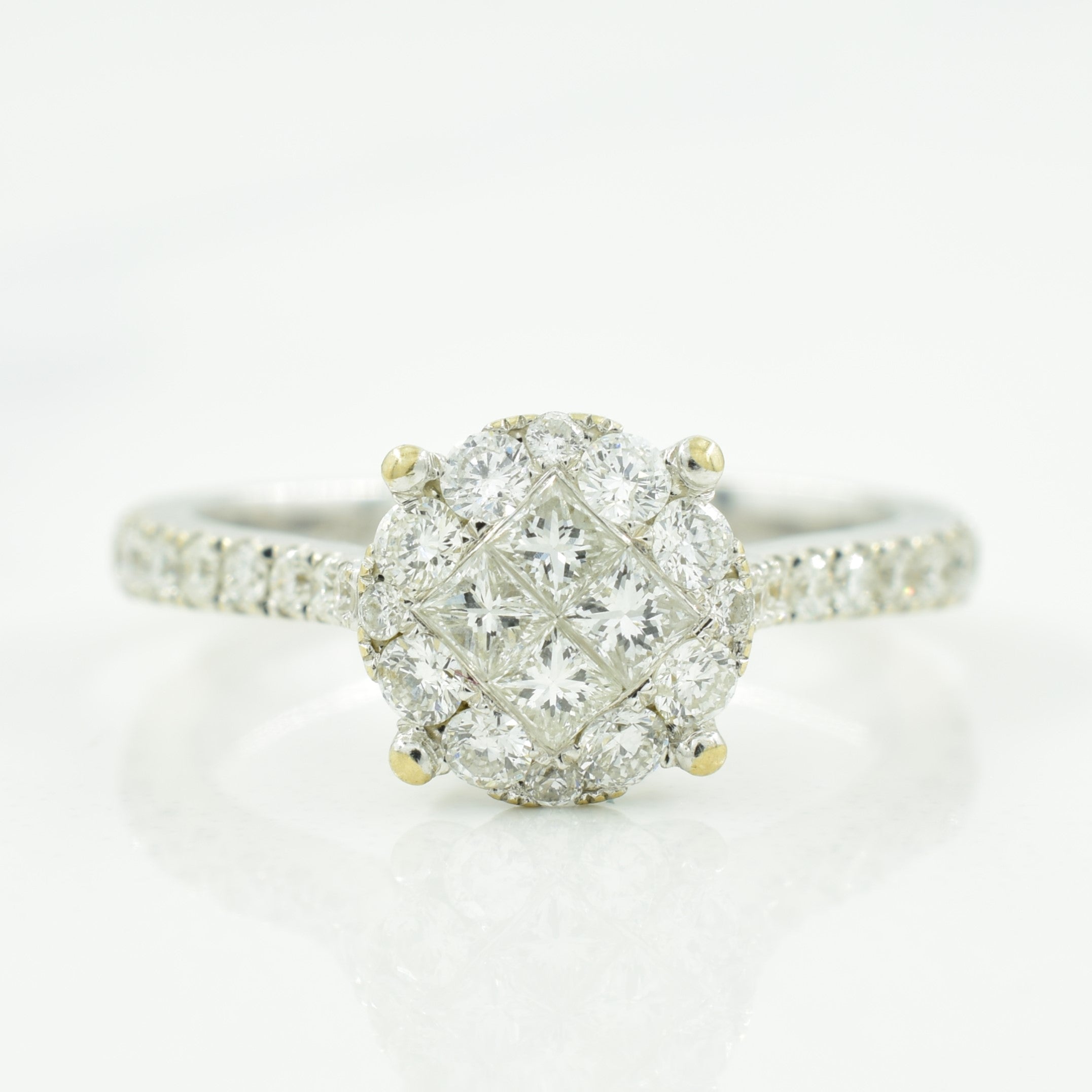 Cluster Diamond Ring | 0.44ctw | SZ 4.75 |