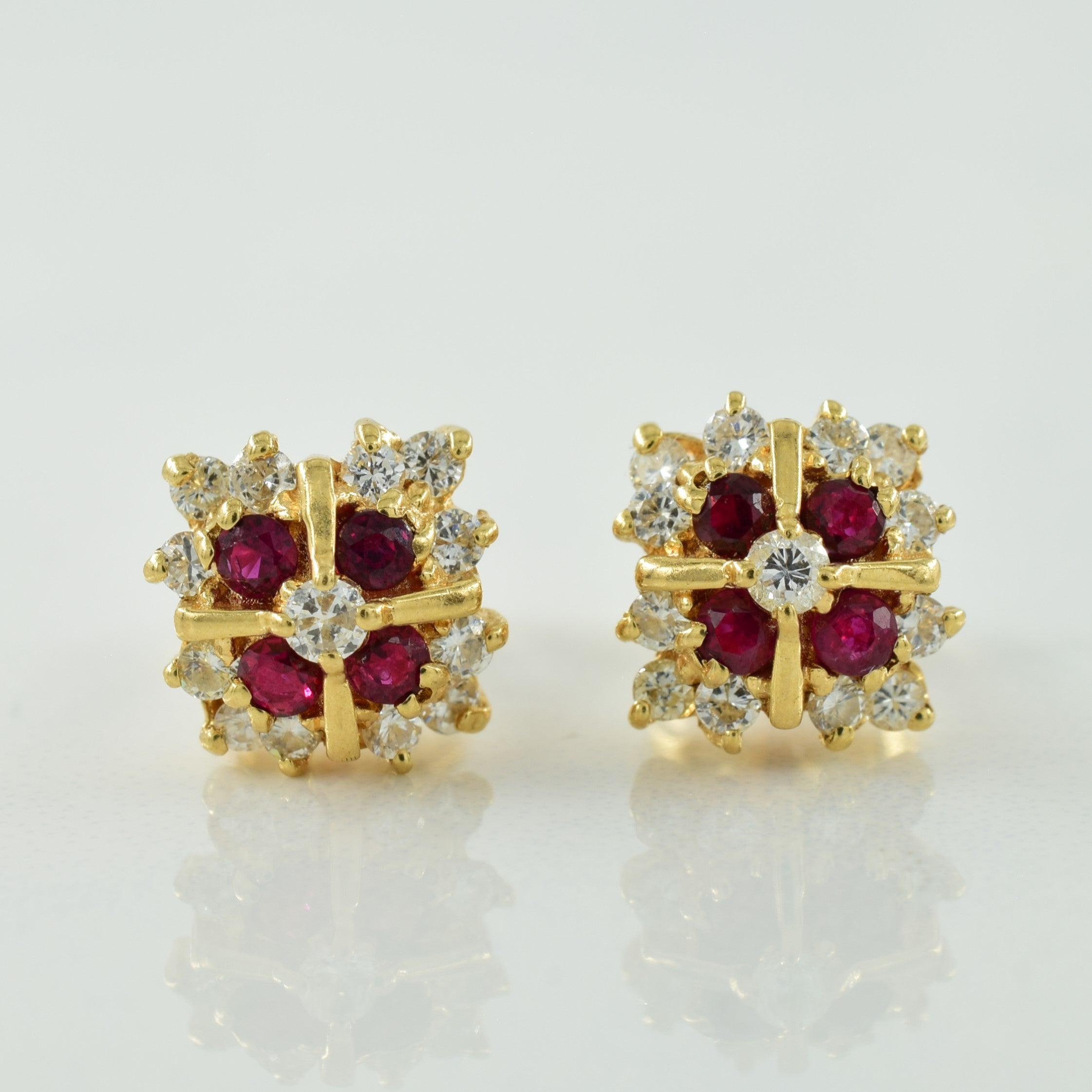 Boucles d'oreilles rubis et diamants | 0,50 ct, 0,40 ct |