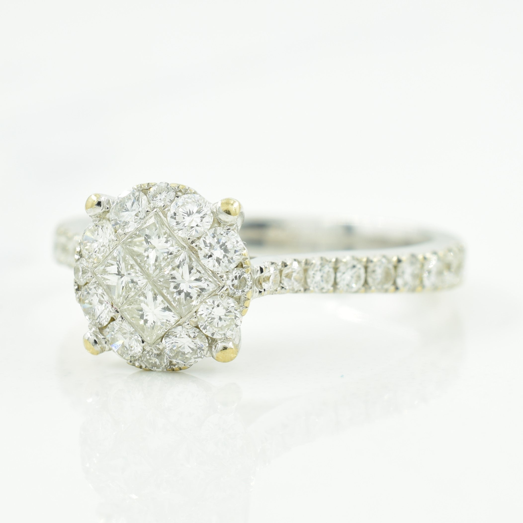 Cluster Diamond Ring | 0.44ctw | SZ 4.75 |