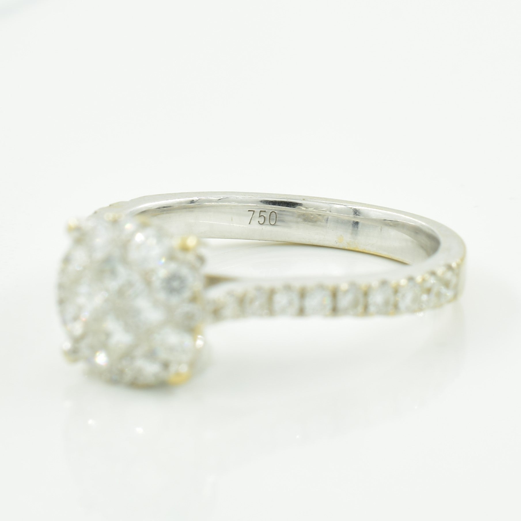 Cluster Diamond Ring | 0.44ctw | SZ 4.75 |