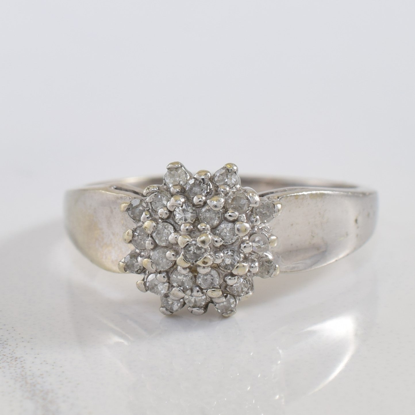 Bague sertie de diamants | 0,12 ct | Taille 4,75 |