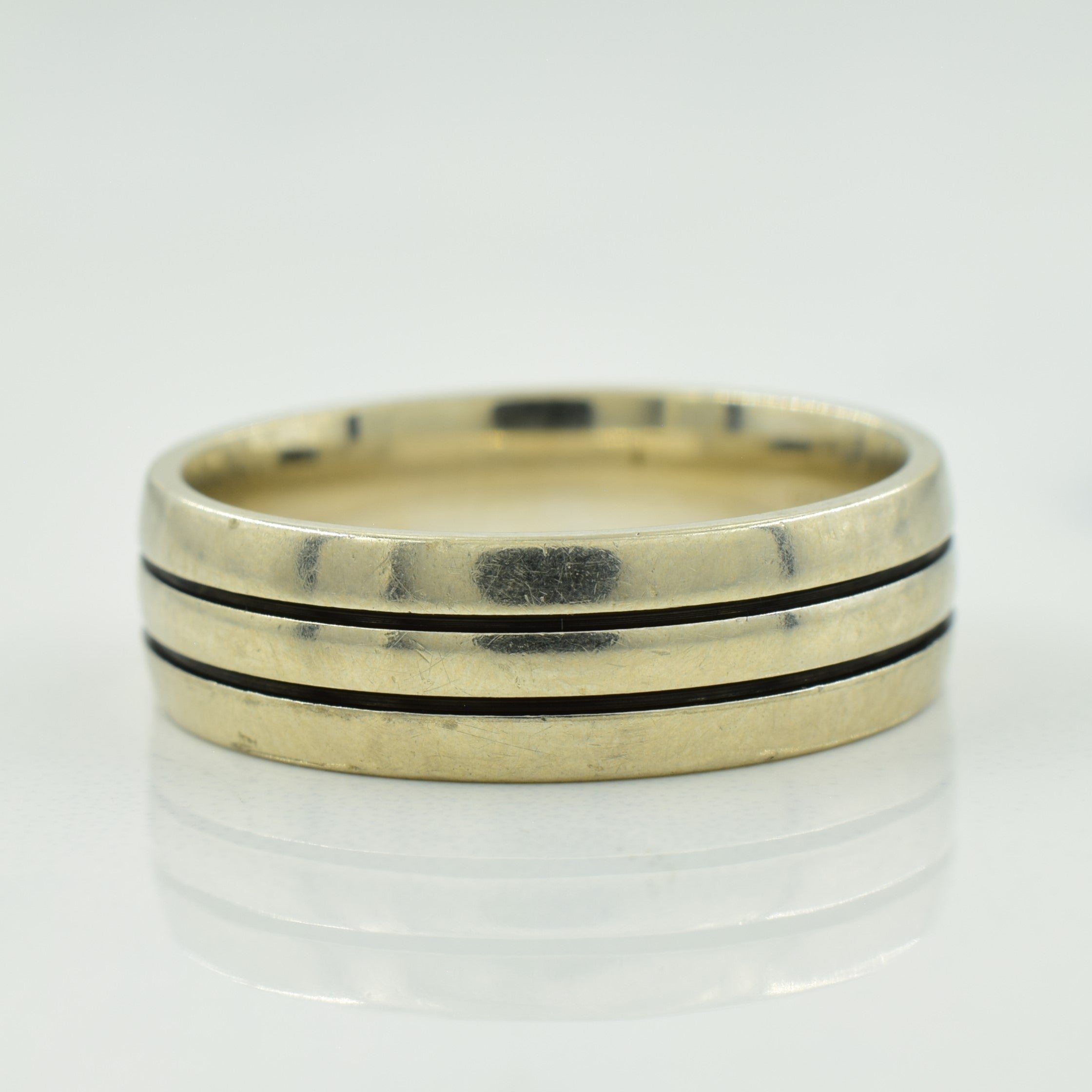 14k White Gold Band | SZ 7.5 |