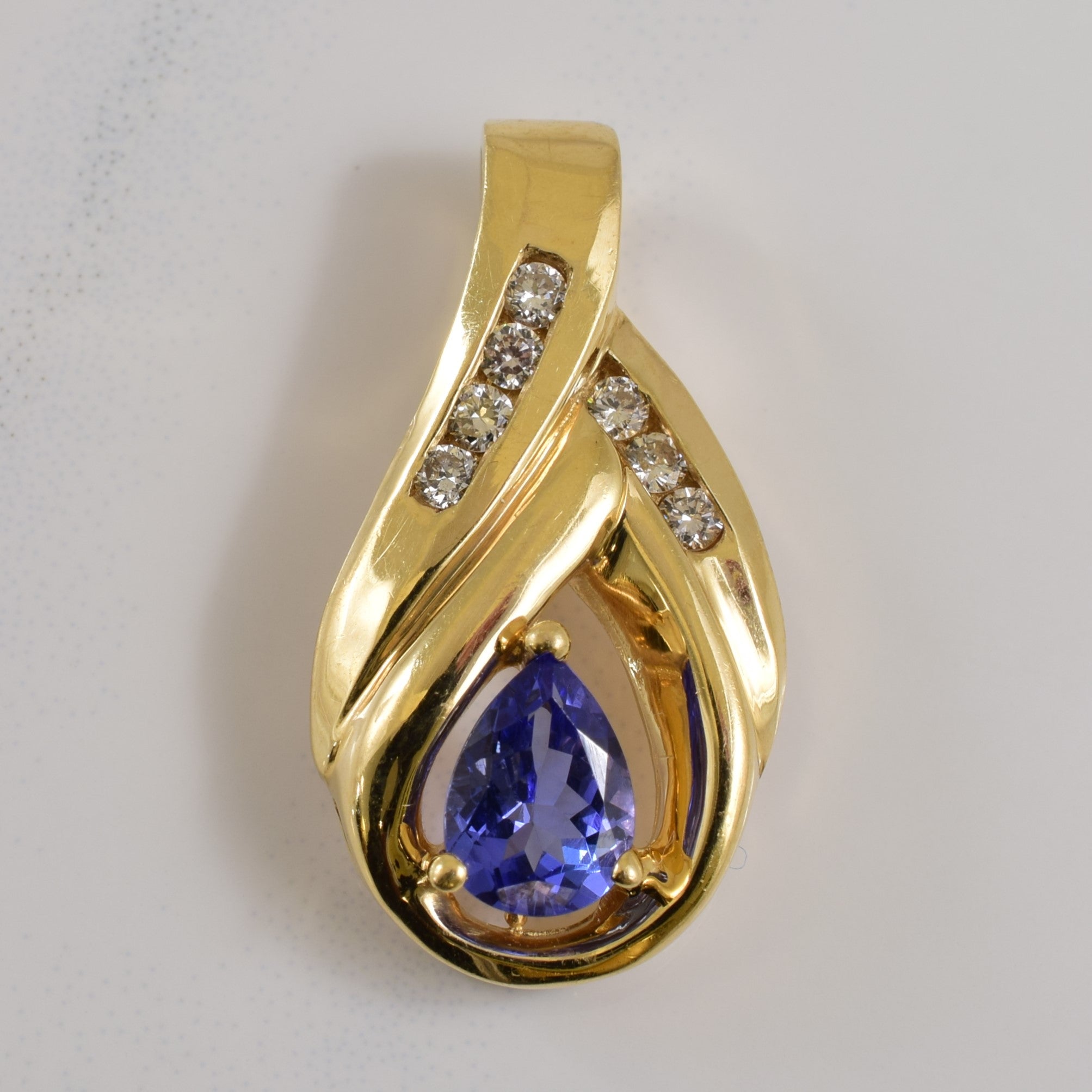 Tanzanite & Diamond Pendant | 1.25ct, 0.15ctw |