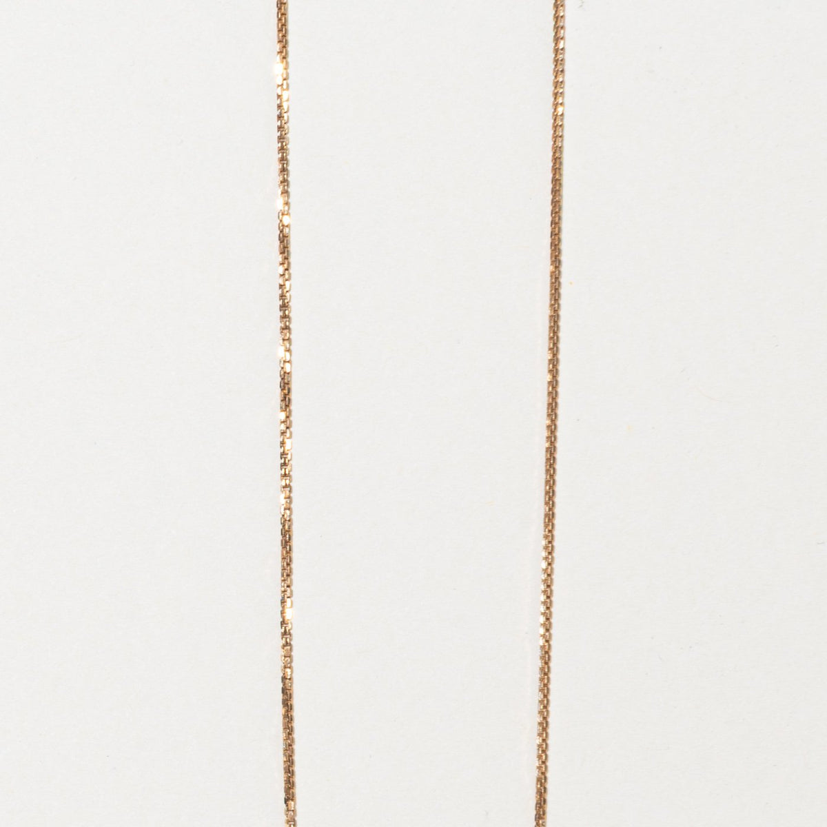 18k Pear Cut Quartz & Diamond Pendant Necklace | 13.30ct, 0.29ctw | 18"
