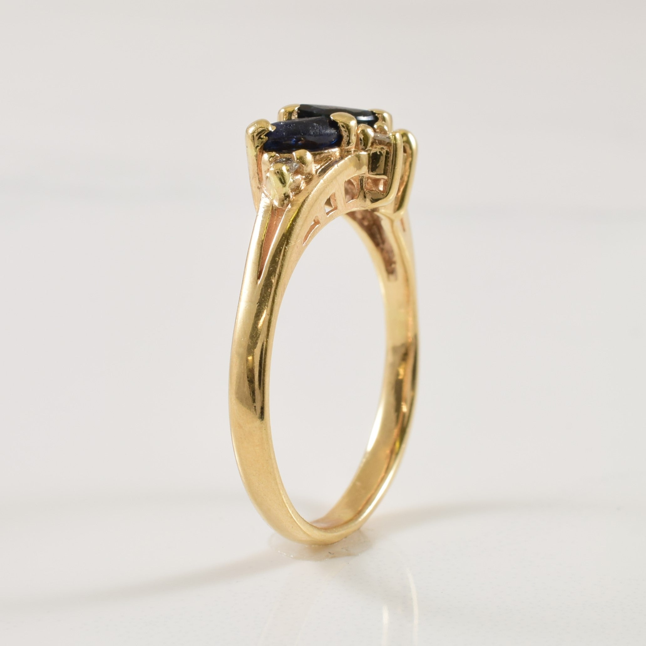Sapphire & Diamond Ring | 0.45ctw, 0.08ctw | SZ 7.25 |