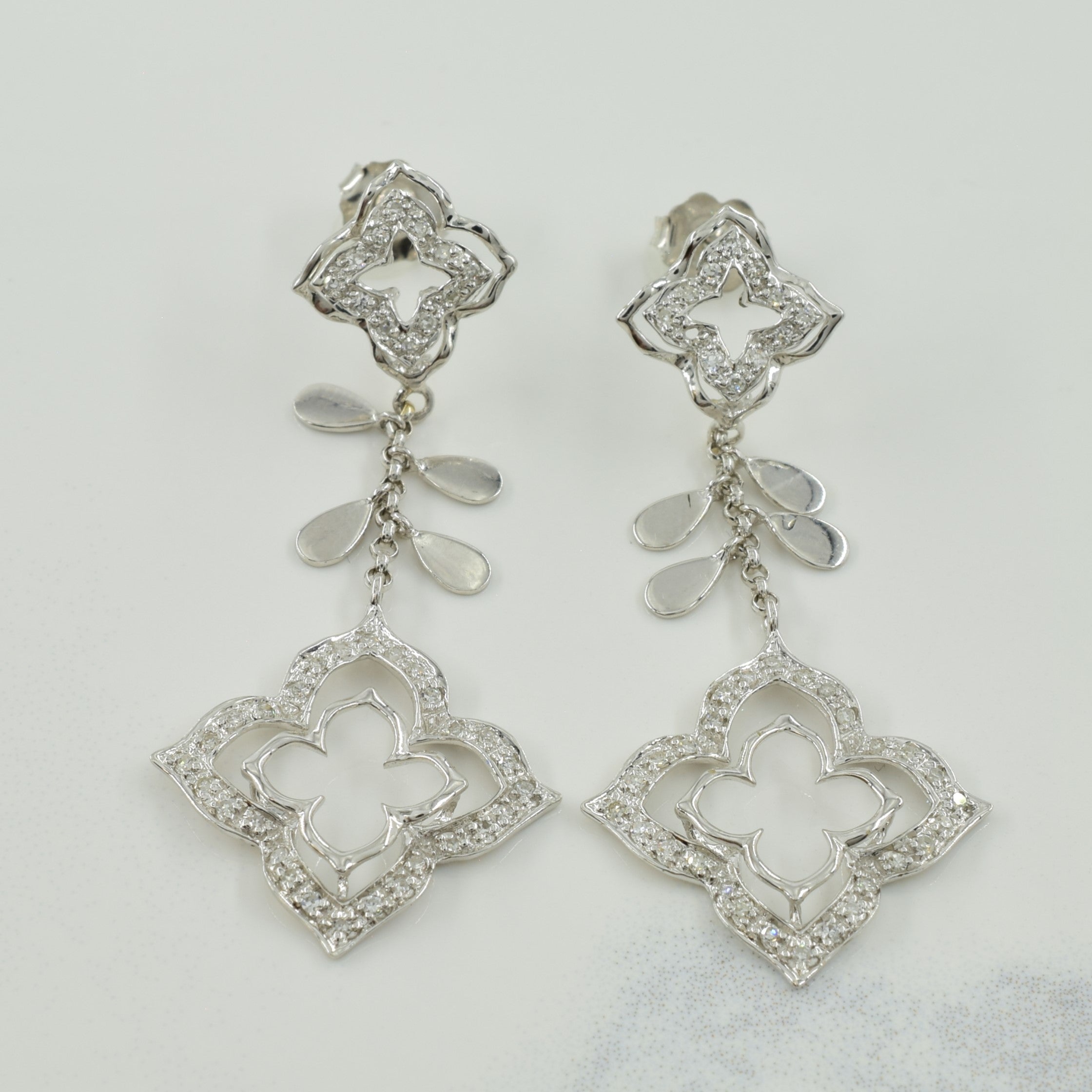 Diamond Necklace & Earring Set | 0.60ctw | 16" |