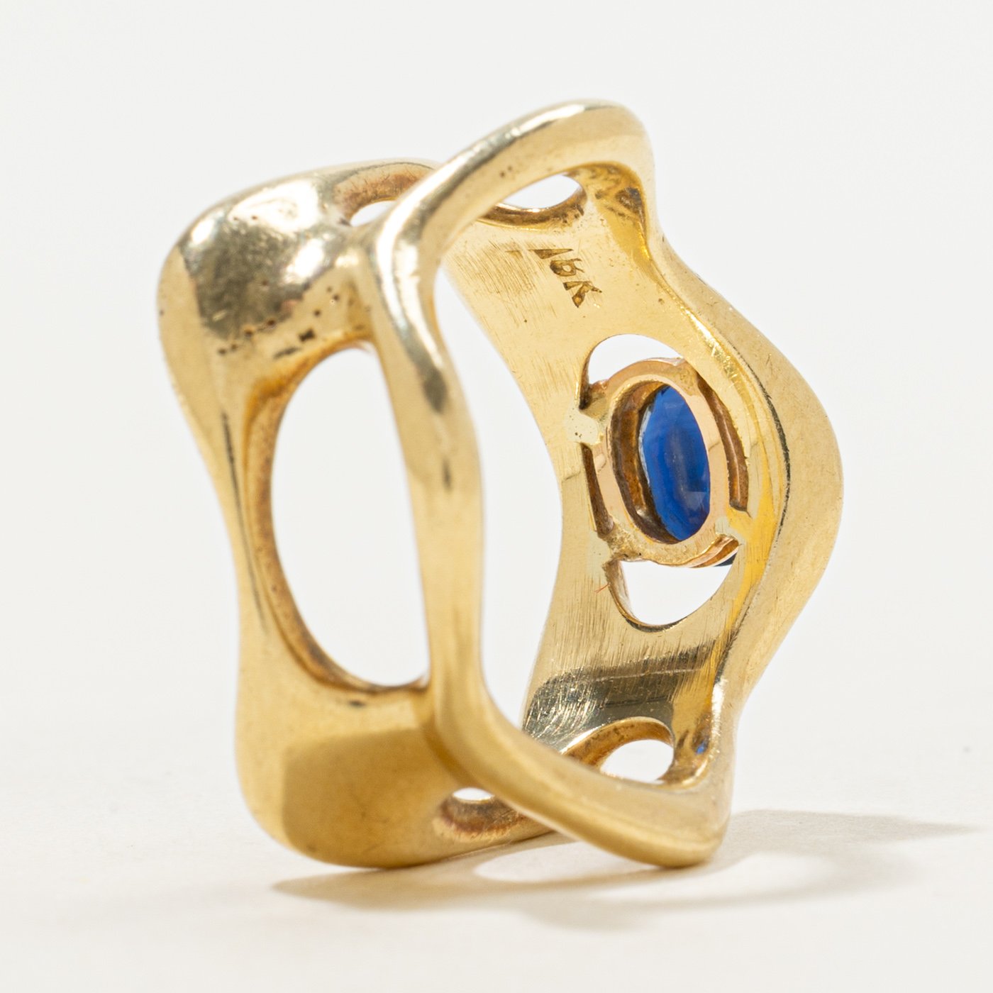 18K Ring with Sapphire