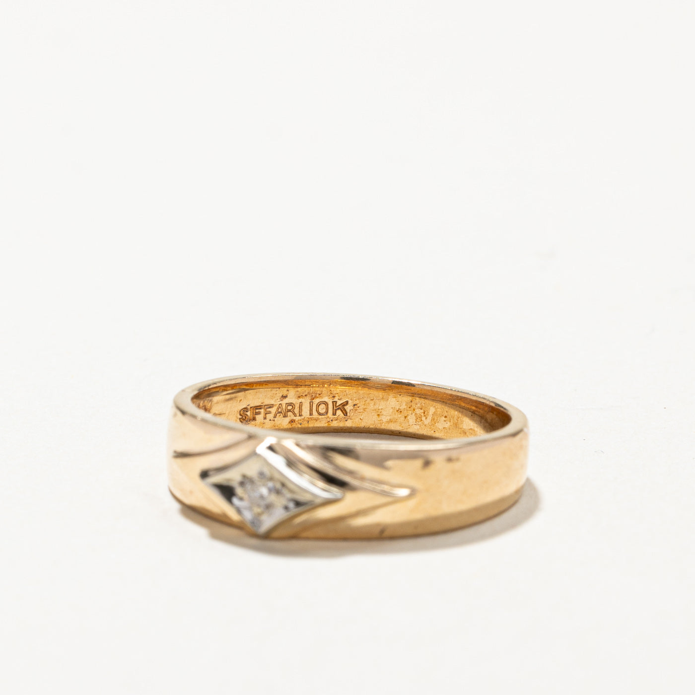 Diamond Gold Band | 0.03ct | SZ 6.75 |