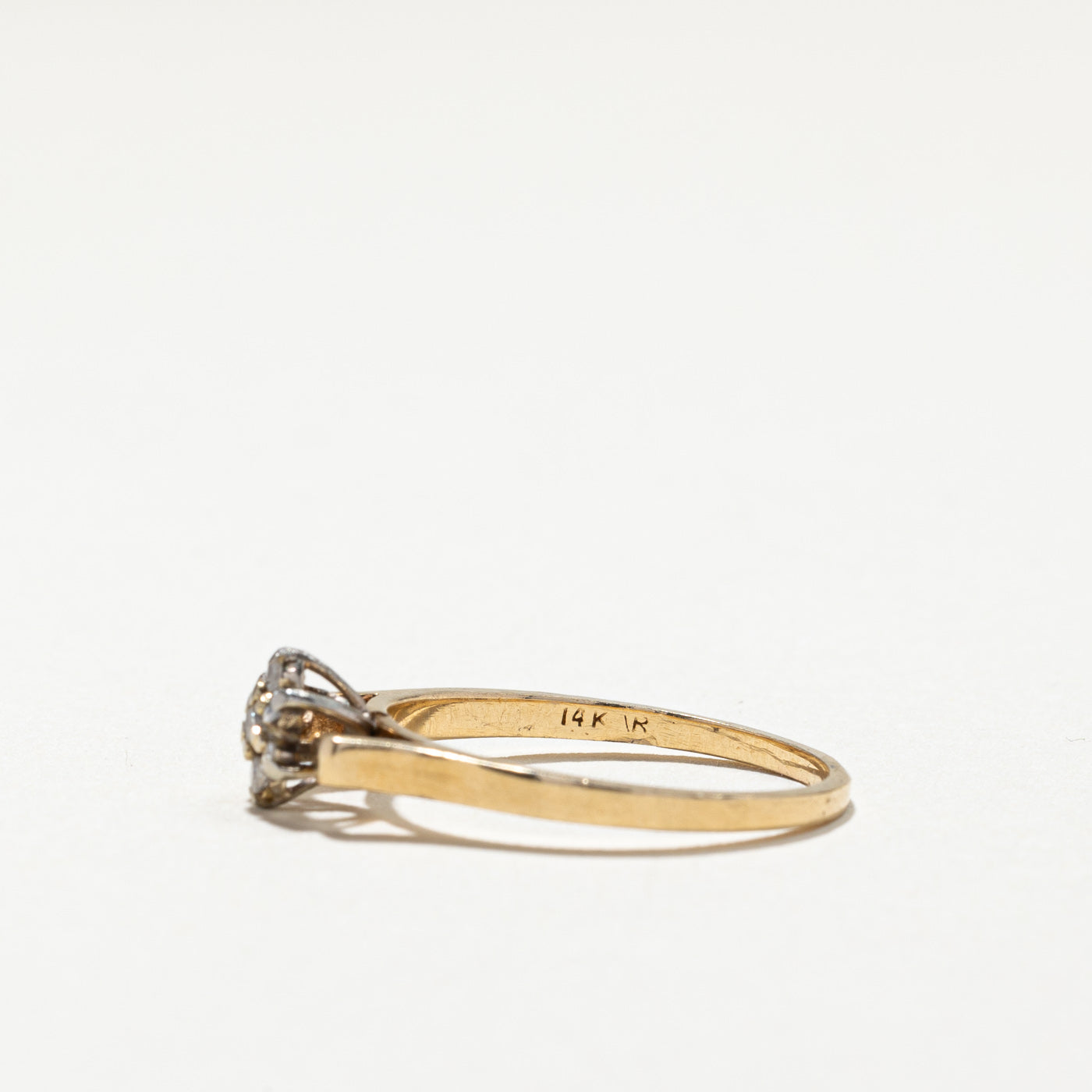 Cluster Set Diamond Ring | 0.08ctw | SZ 6.5 |