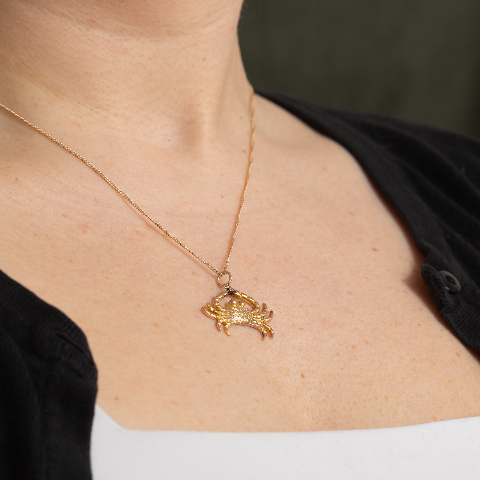 Diamond Crab Pendant | 0.015ct