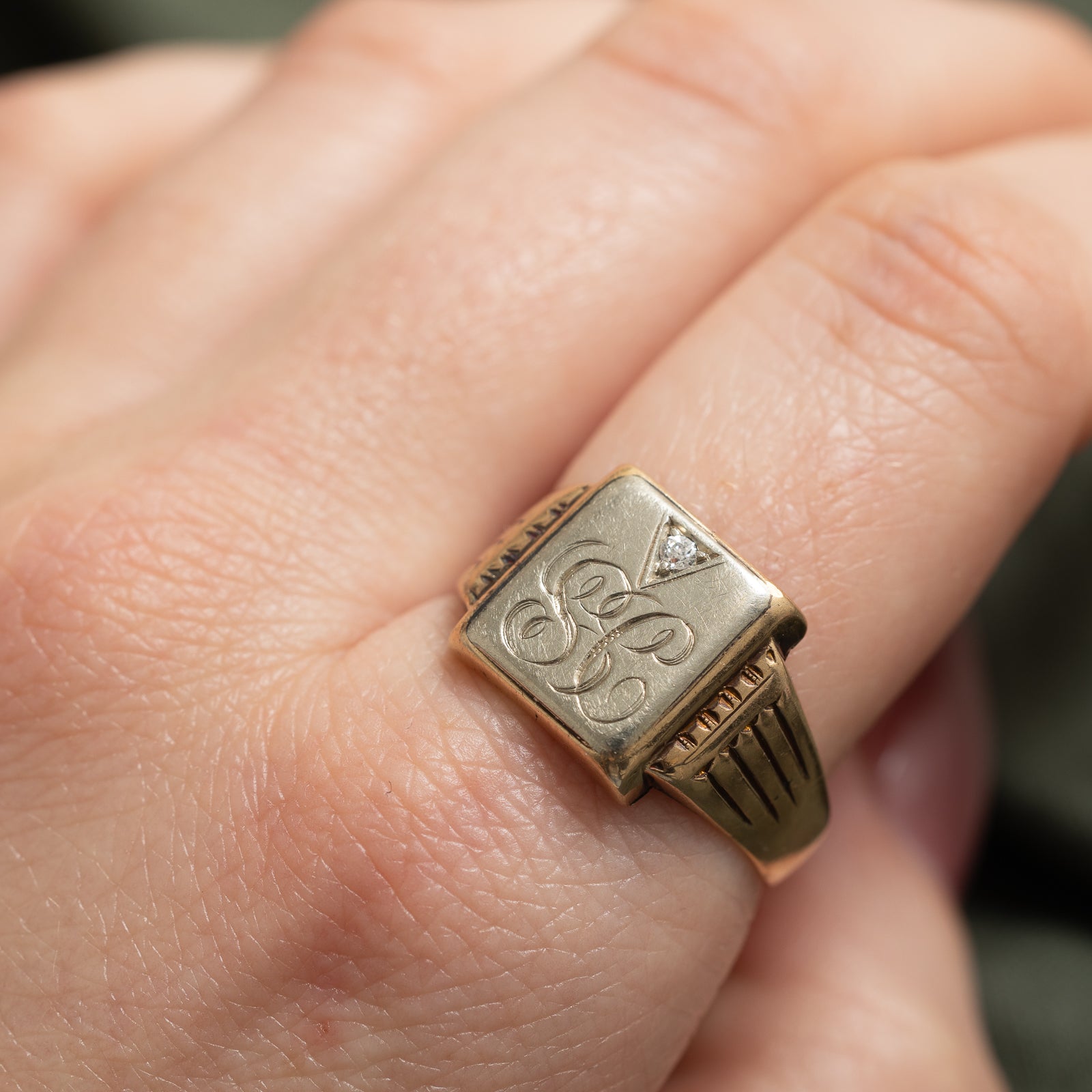 Diamond 'SC' Initial Signet Ring | 0.02ct | SZ 11