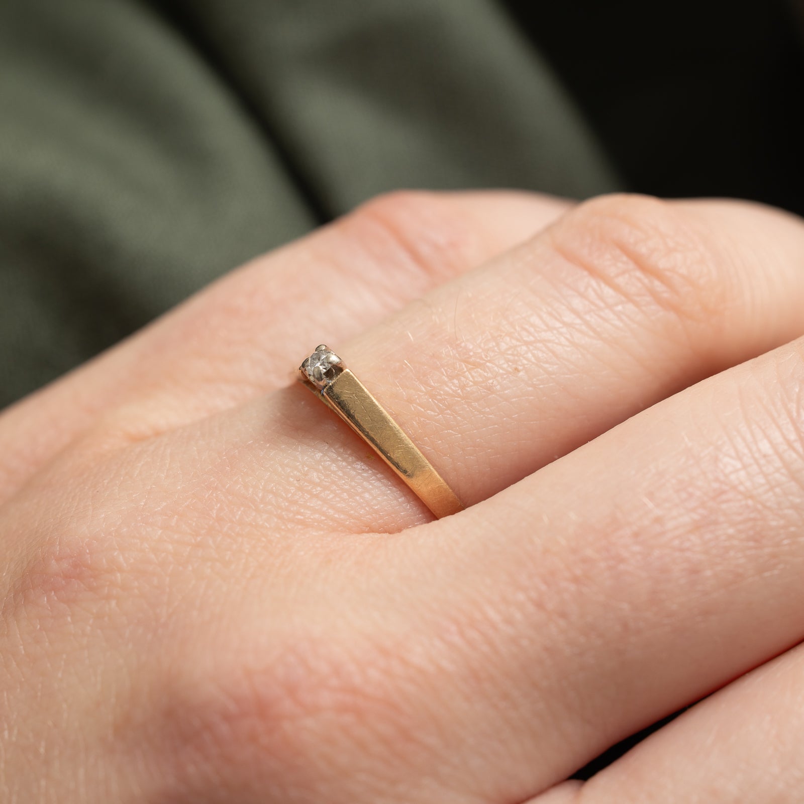Single Stone Diamond Band | 0.03ct | SZ 6.5