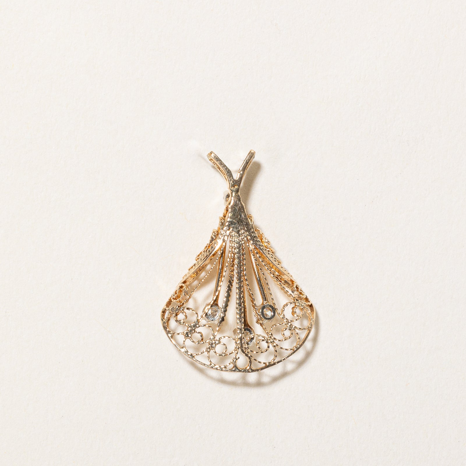 Diamond Scrollwork Fan Pendant | 0.13ctw