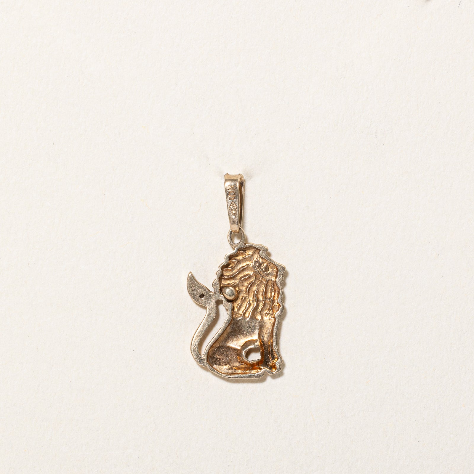 Single Stone Diamond Lion Pendant | 0.005ct