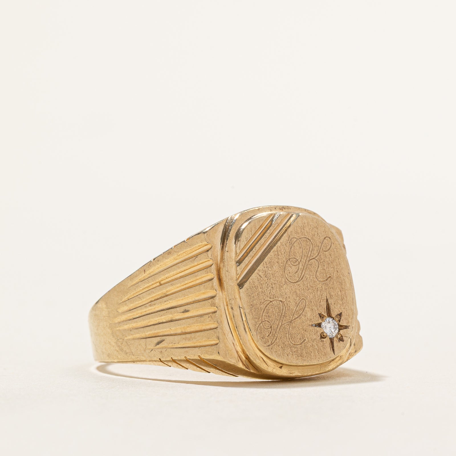 Diamond 'KH' Initial Signet RIng | 0.03ct | SZ 11.75