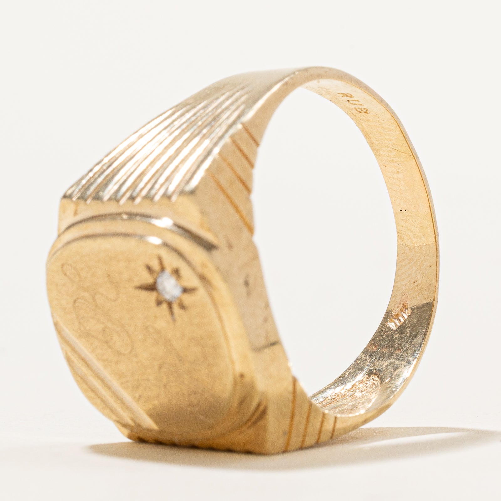 Diamond 'KH' Initial Signet RIng | 0.03ct | SZ 11.75