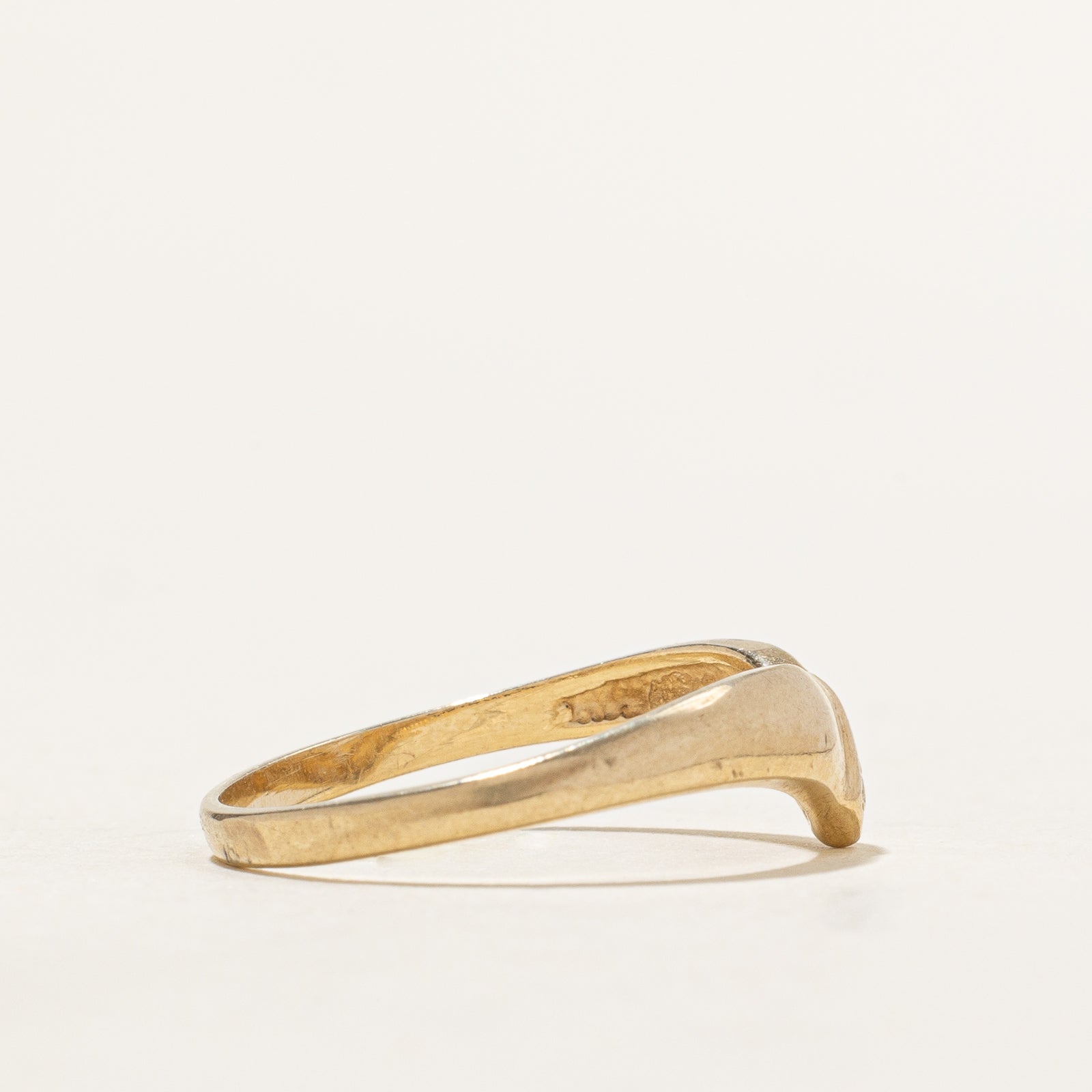 Diamond Chevron Ring | 0.005ct | SZ 6.5