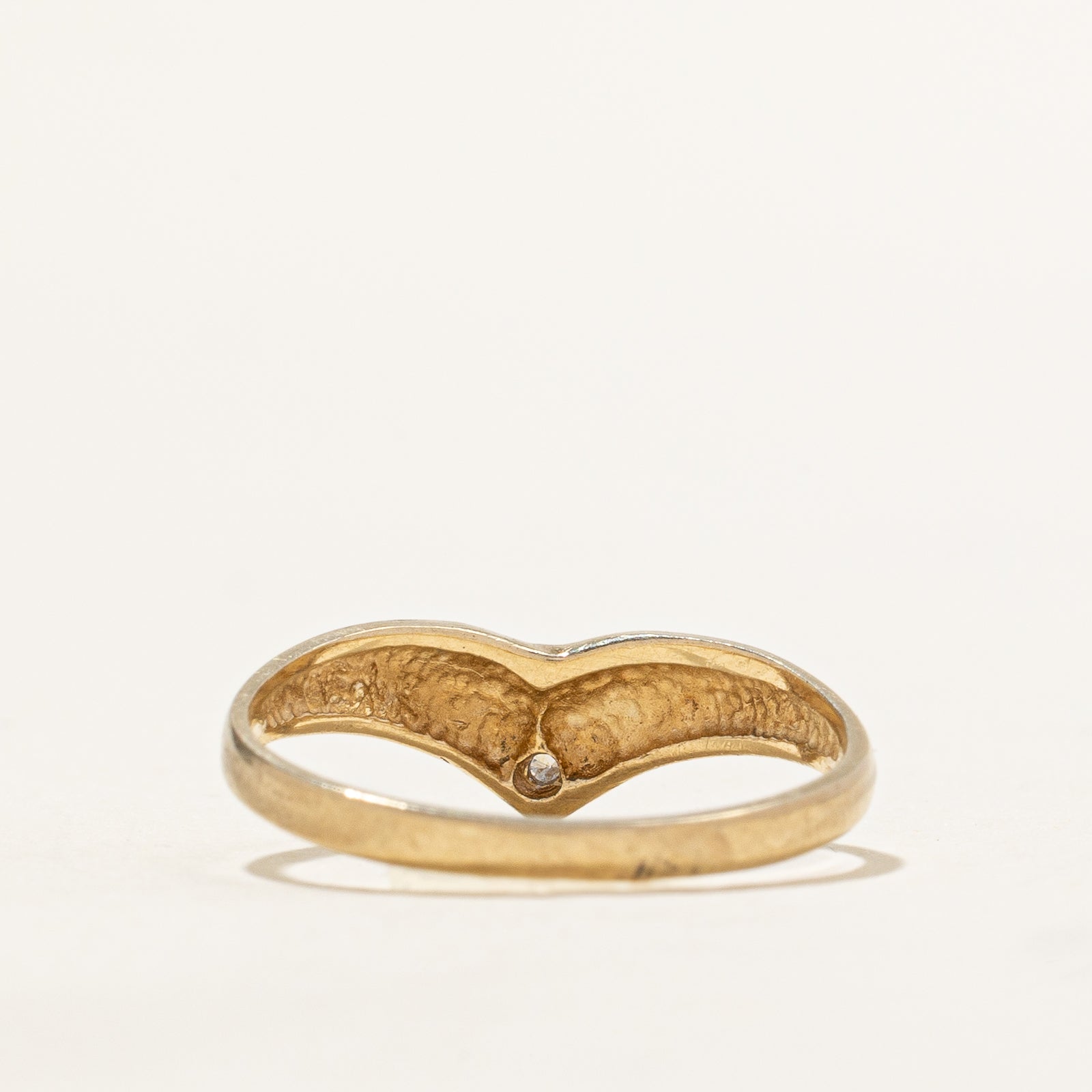 Diamond Chevron Ring | 0.005ct | SZ 6.5