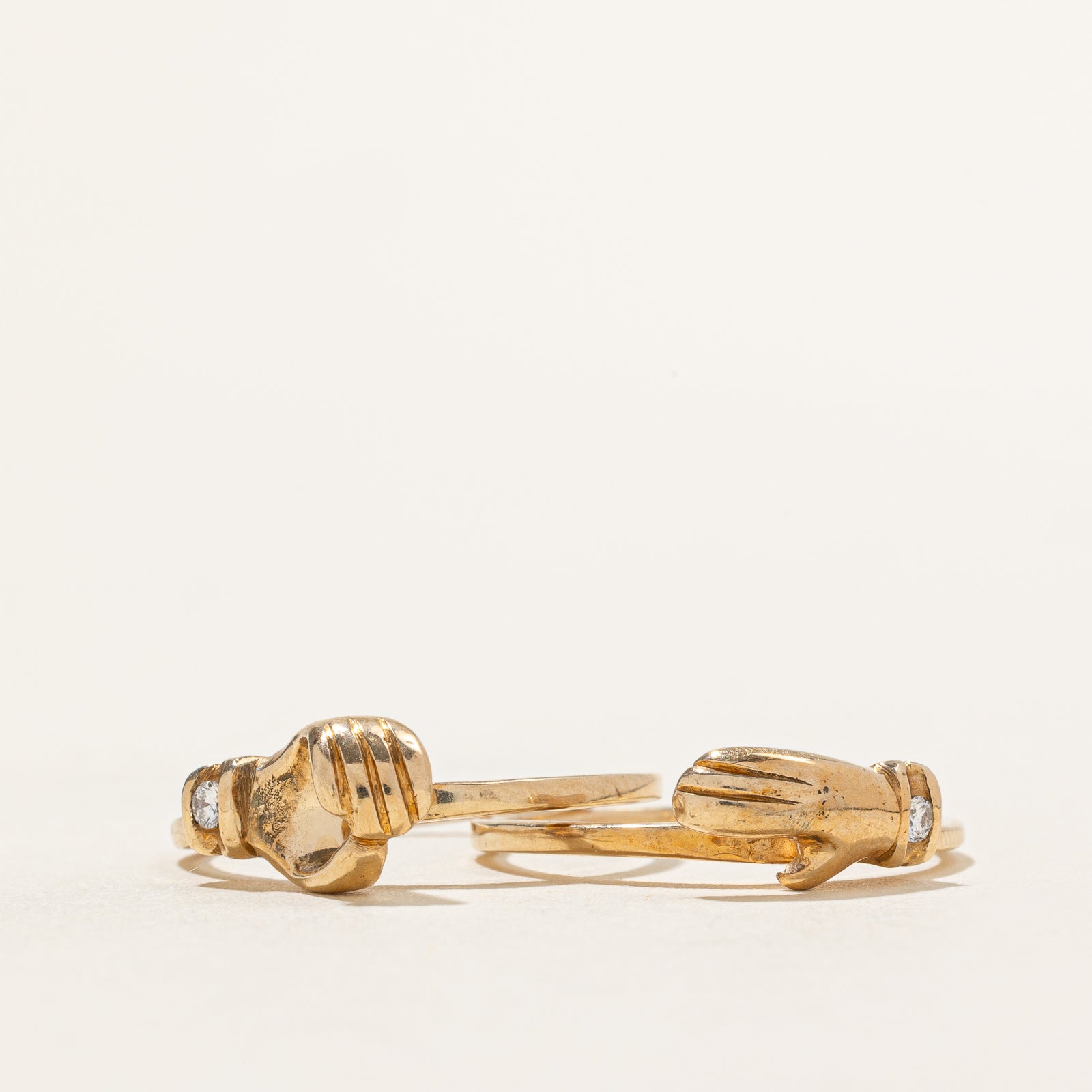 Bagues Mains Entrelacées en Diamant | 0,04 ct | Taille 5,5