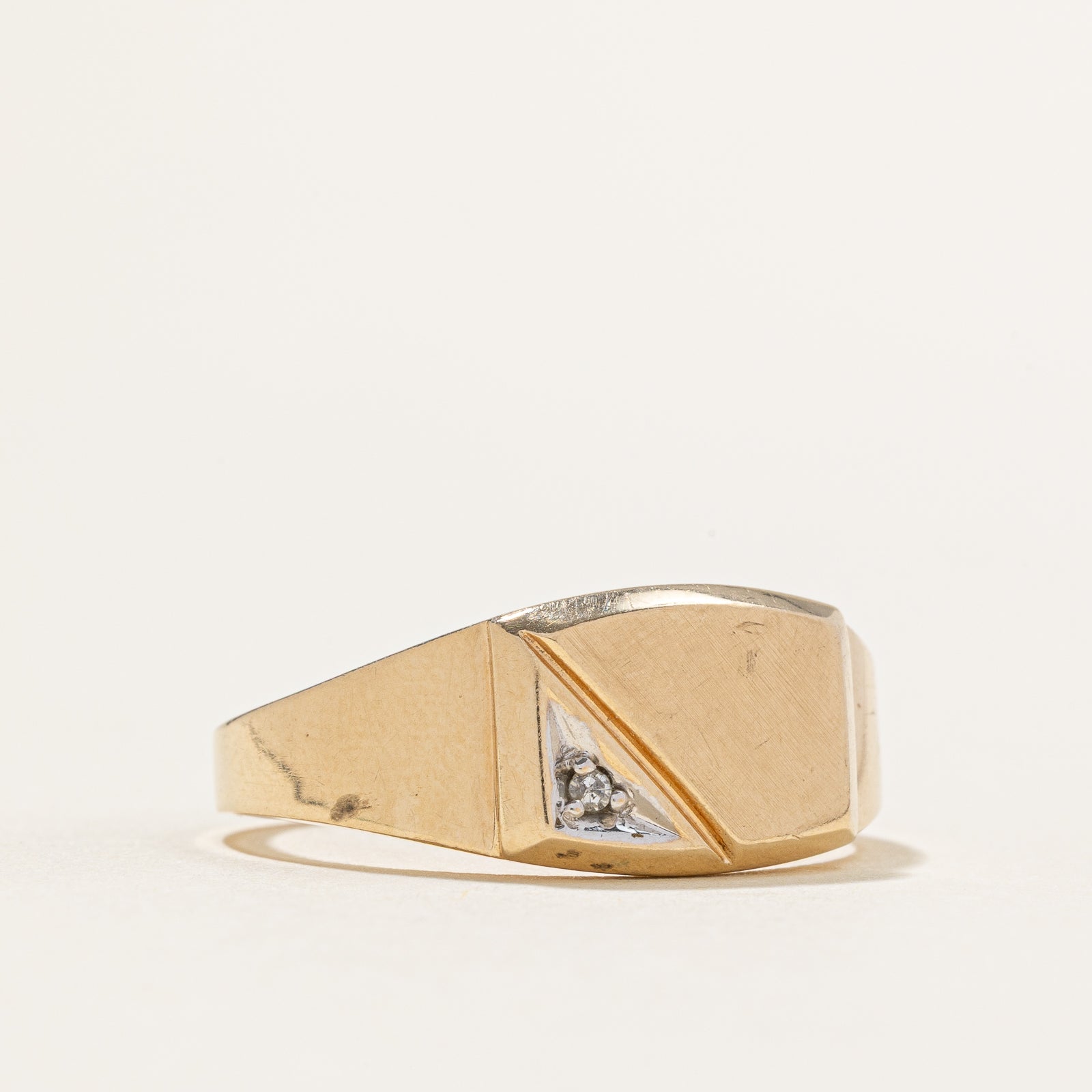 Corner Diamond Signet Ring | 0.007ct | SZ 10.75