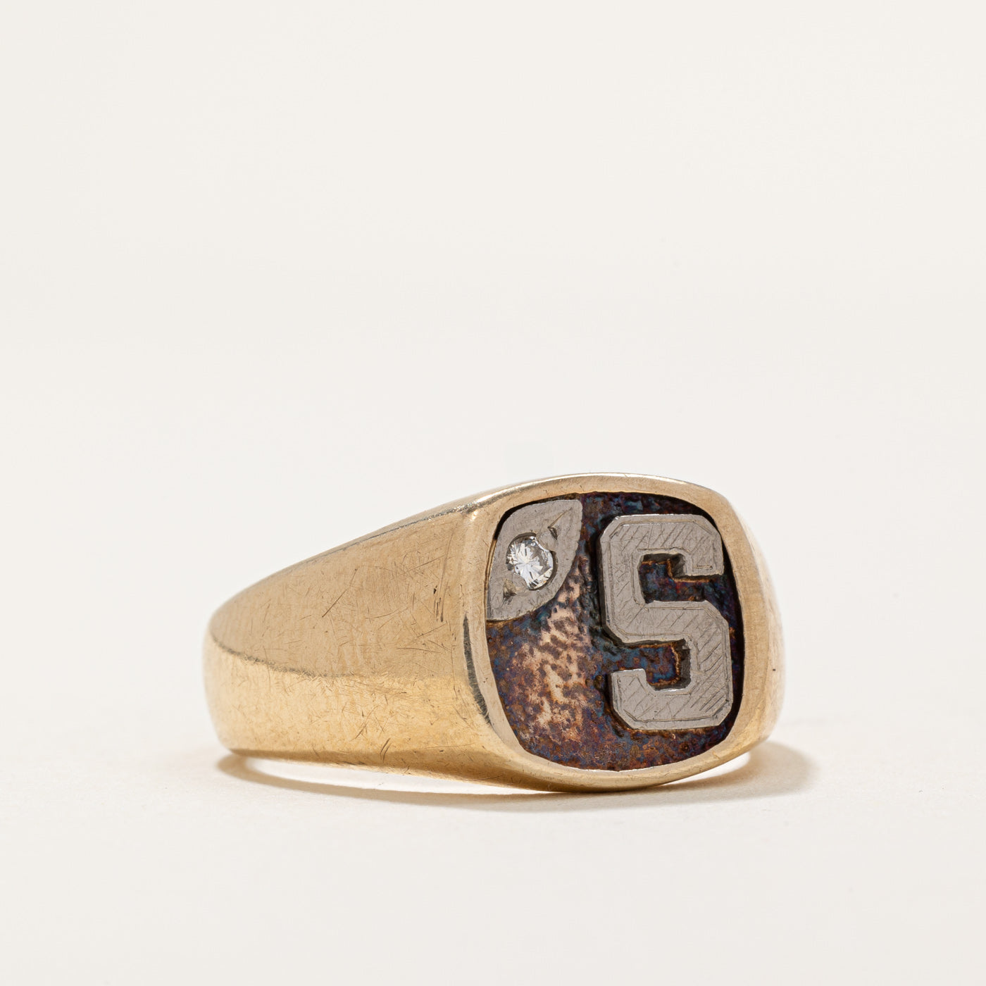 Bague chevalière avec initiale « S » en diamant | 0,03 ct | Taille 9,75 |