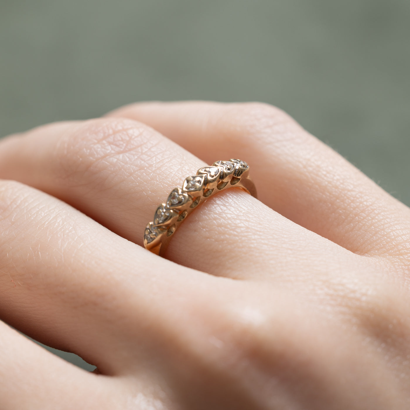 Semi Eternity Diamond Heart Patterned Band | 0.07ctw | SZ 6