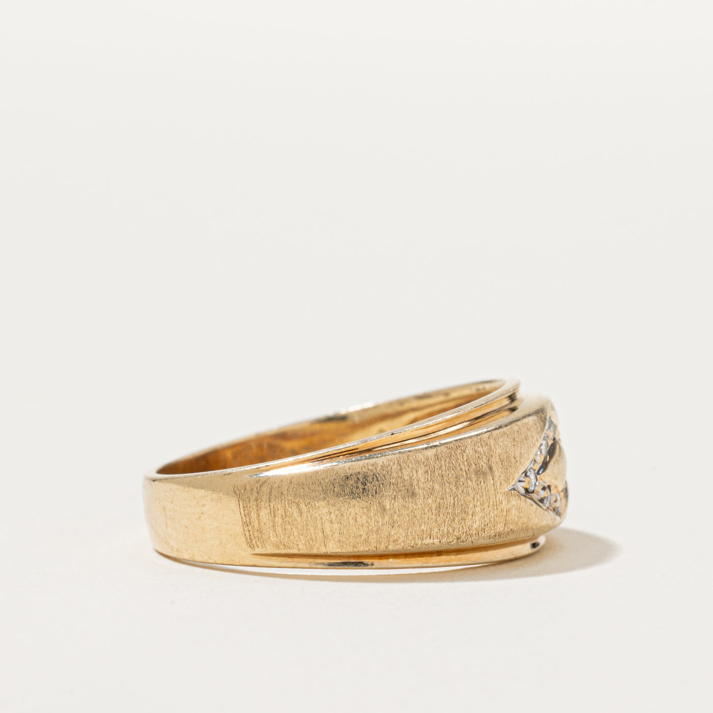 Diamond Rhombus Design Textured Band | 0.09ctw | SZ 10.5