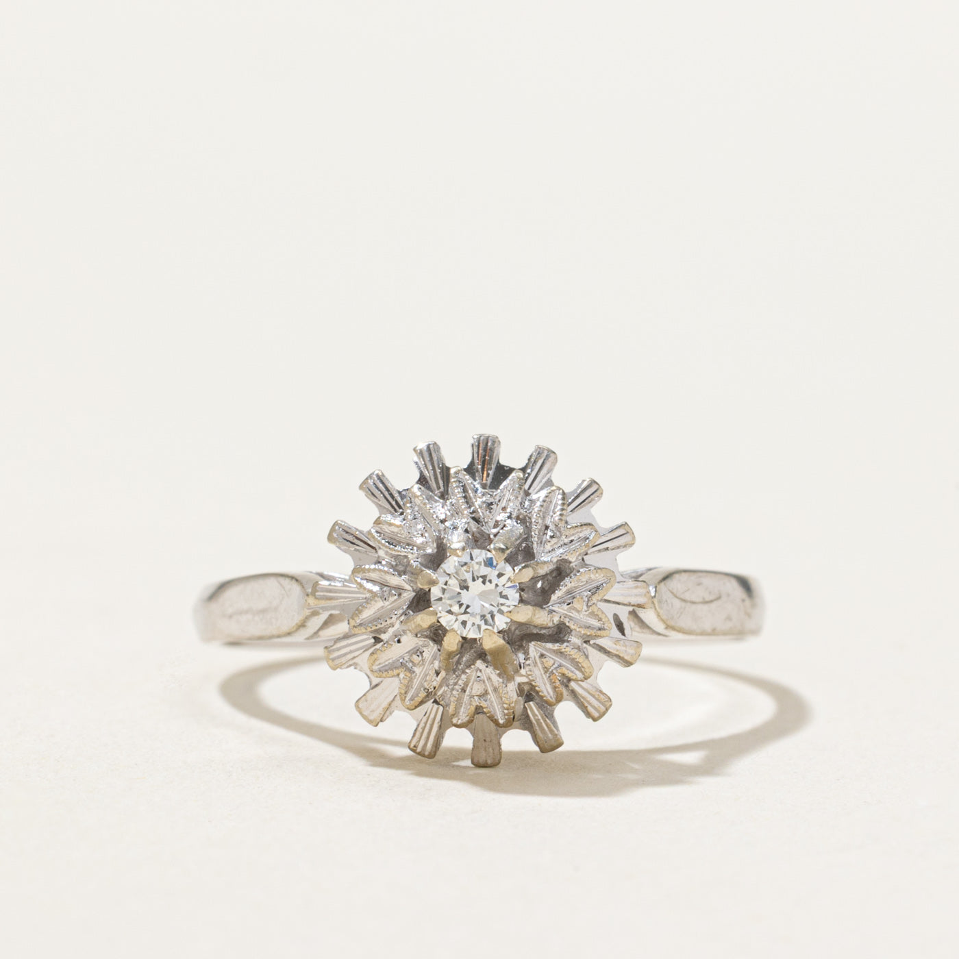 Diamond Textured Snowflake Design Ring | 0.08ct | SZ 7.5